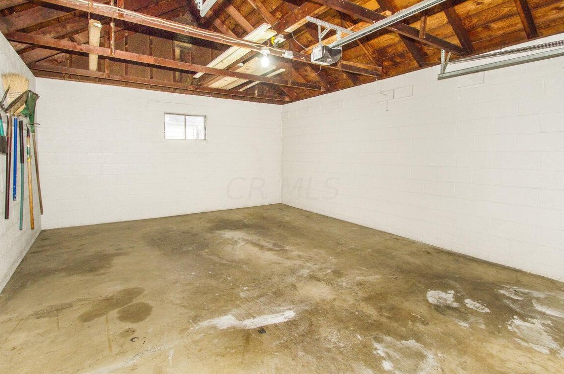 266 Gould Rd, Columbus OH  43209-1152 exterior