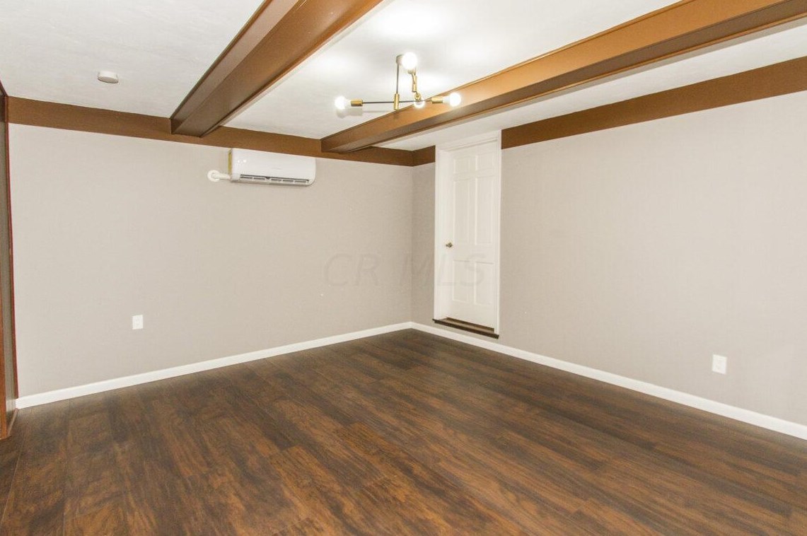 266 Gould Rd, Columbus OH  43209-1152 exterior