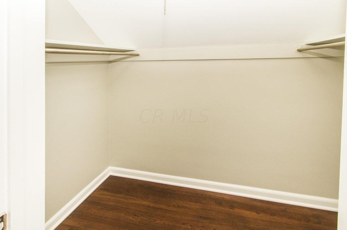 266 Gould Rd, Columbus OH  43209-1152 exterior