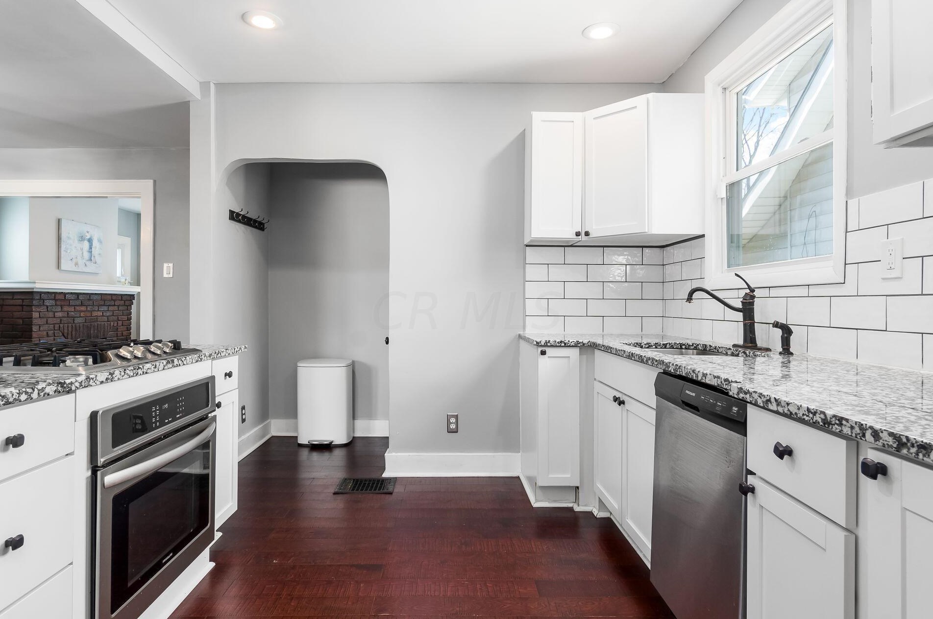 322 Southwood Ave, Columbus OH  43207-1270 exterior