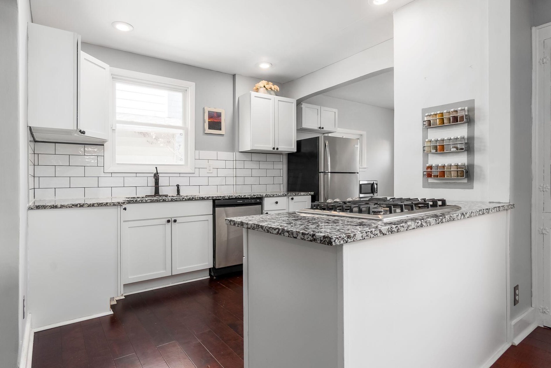 322 Southwood Ave, Columbus OH  43207-1270 exterior