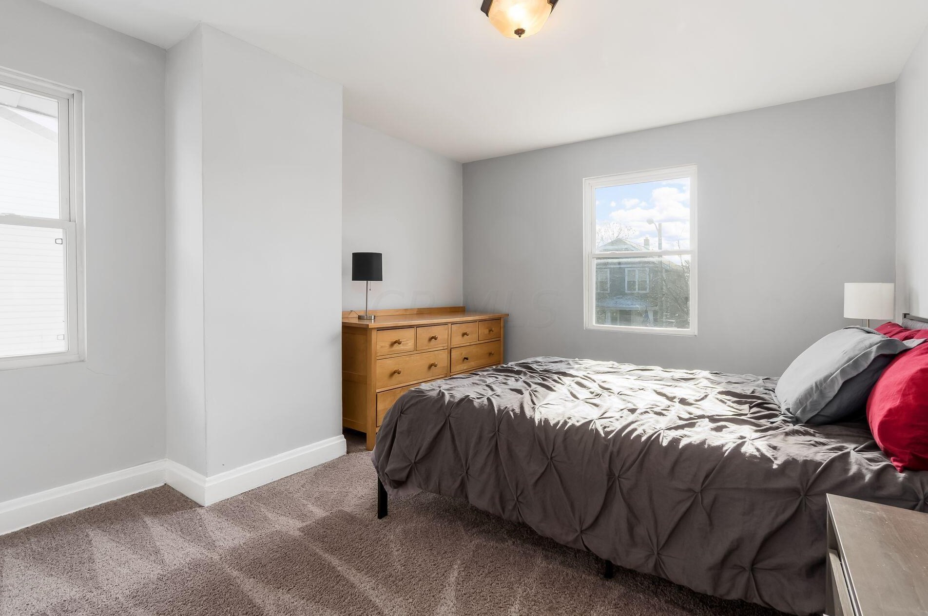 322 Southwood Ave, Columbus OH  43207-1270 exterior