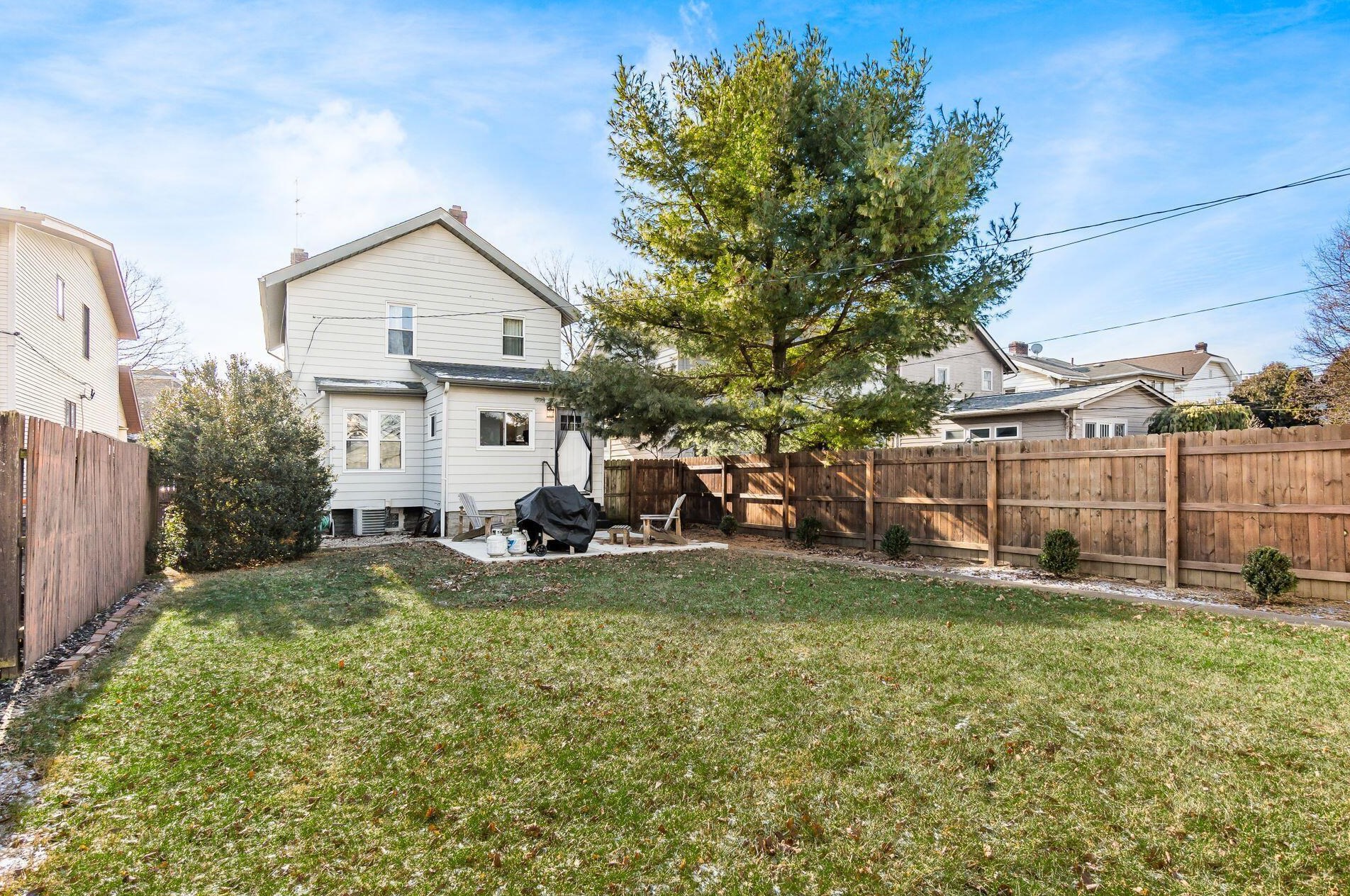 322 Southwood Ave, Columbus OH  43207-1270 exterior