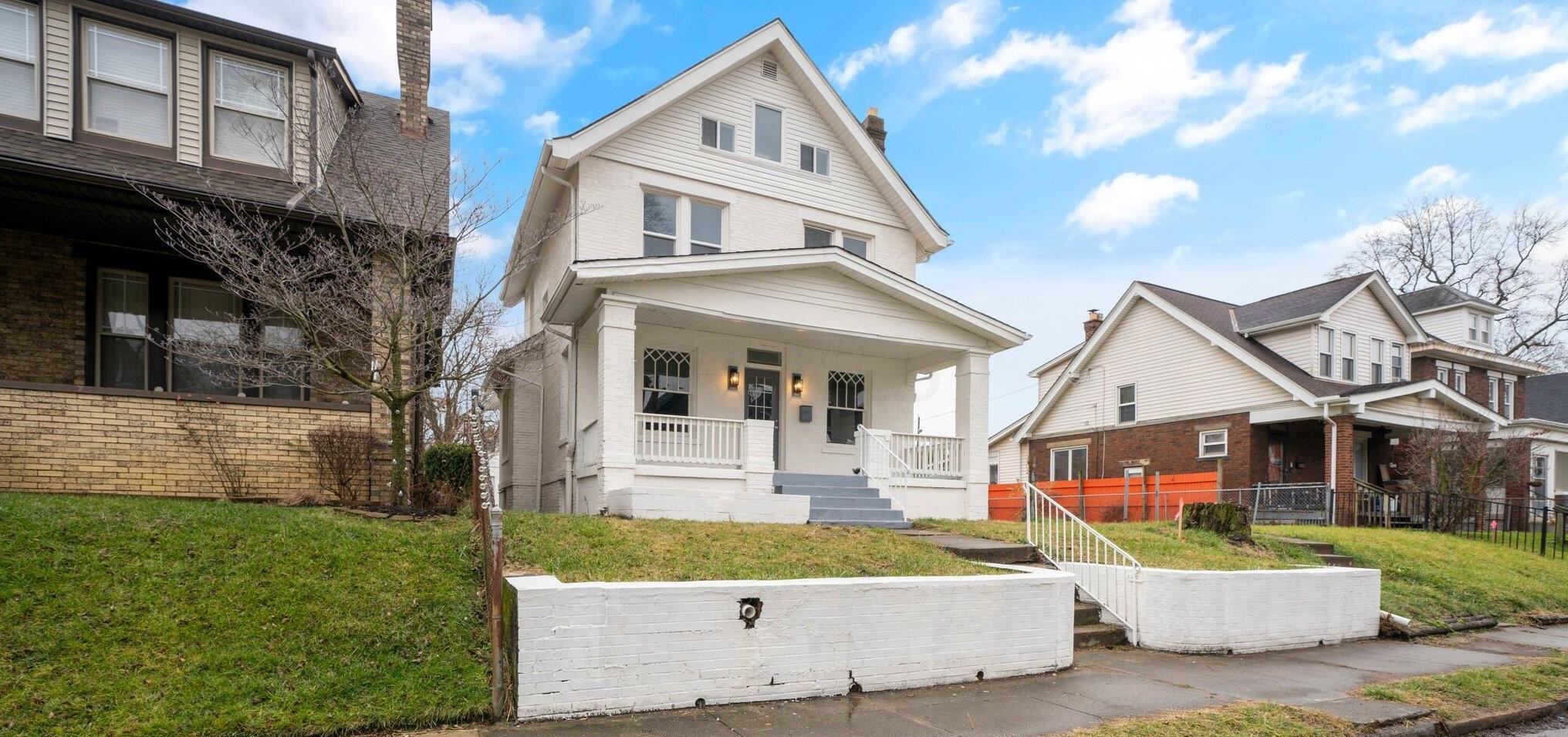 902 Linwood Ave, Columbus OH  43206-1619 exterior