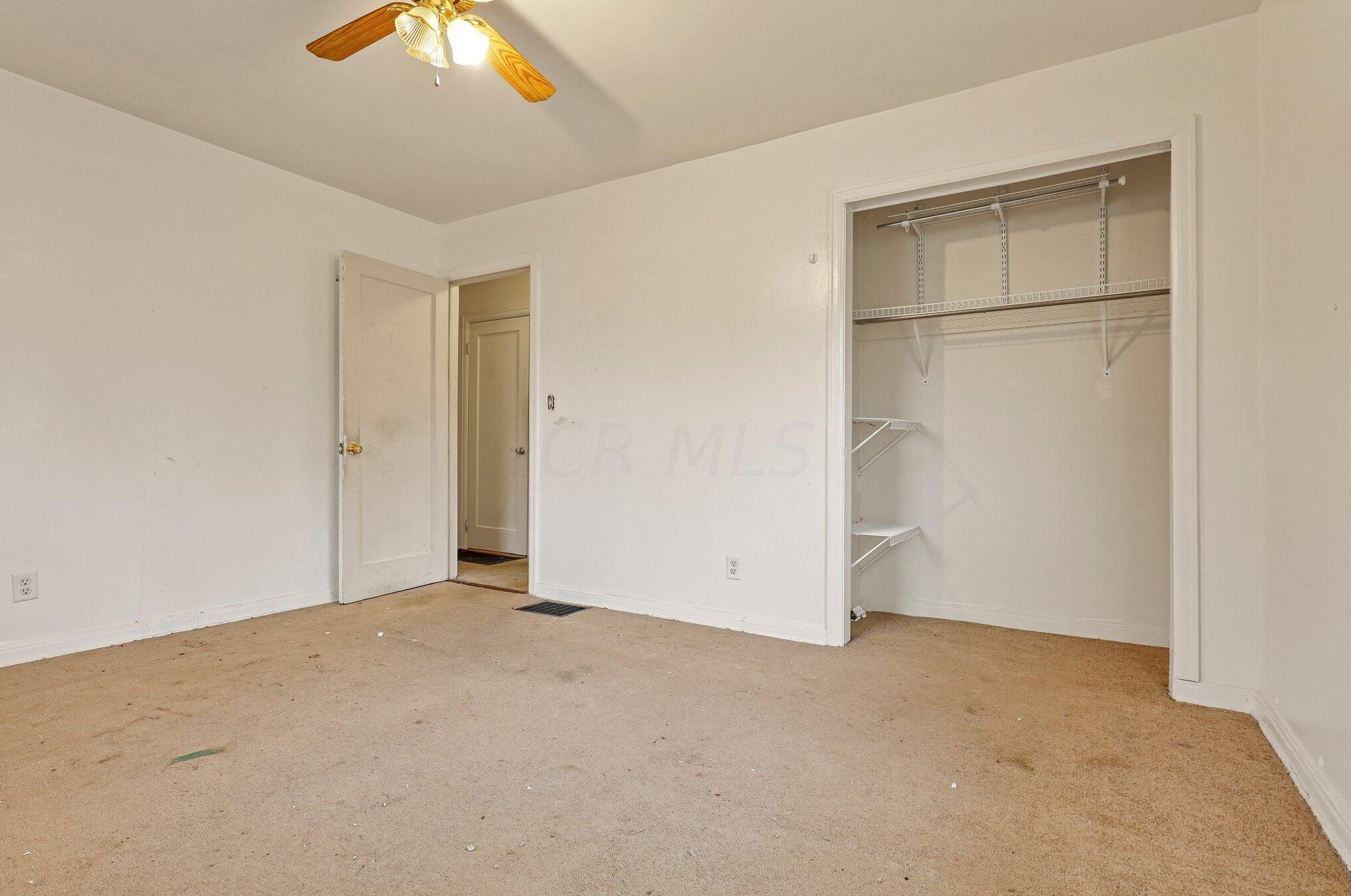 3215 Karl Rd, Columbus OH 43224-4157 exterior