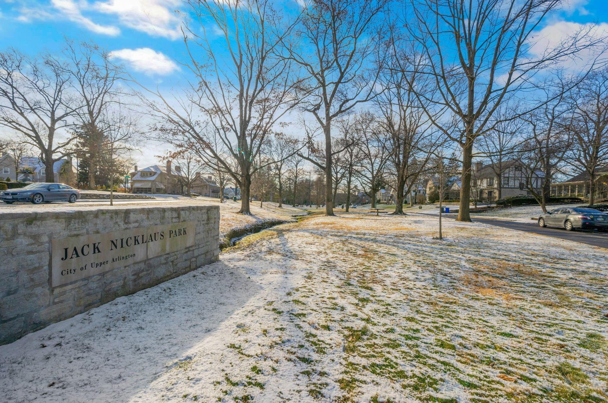 2130 Parkway Dr, Columbus OH 43221-3718 exterior