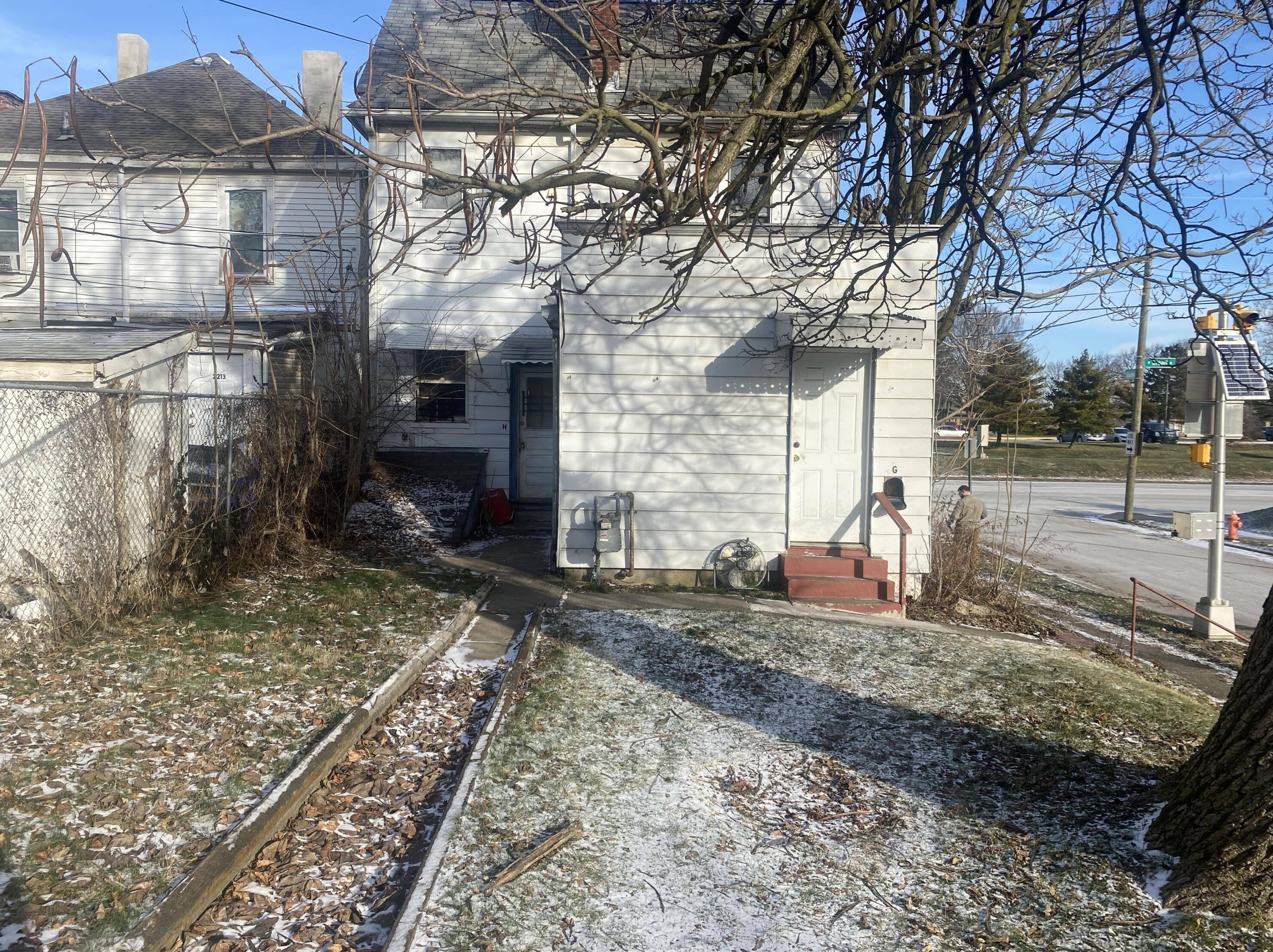 5 Clarendon Ave, Columbus, OH 43223-1071