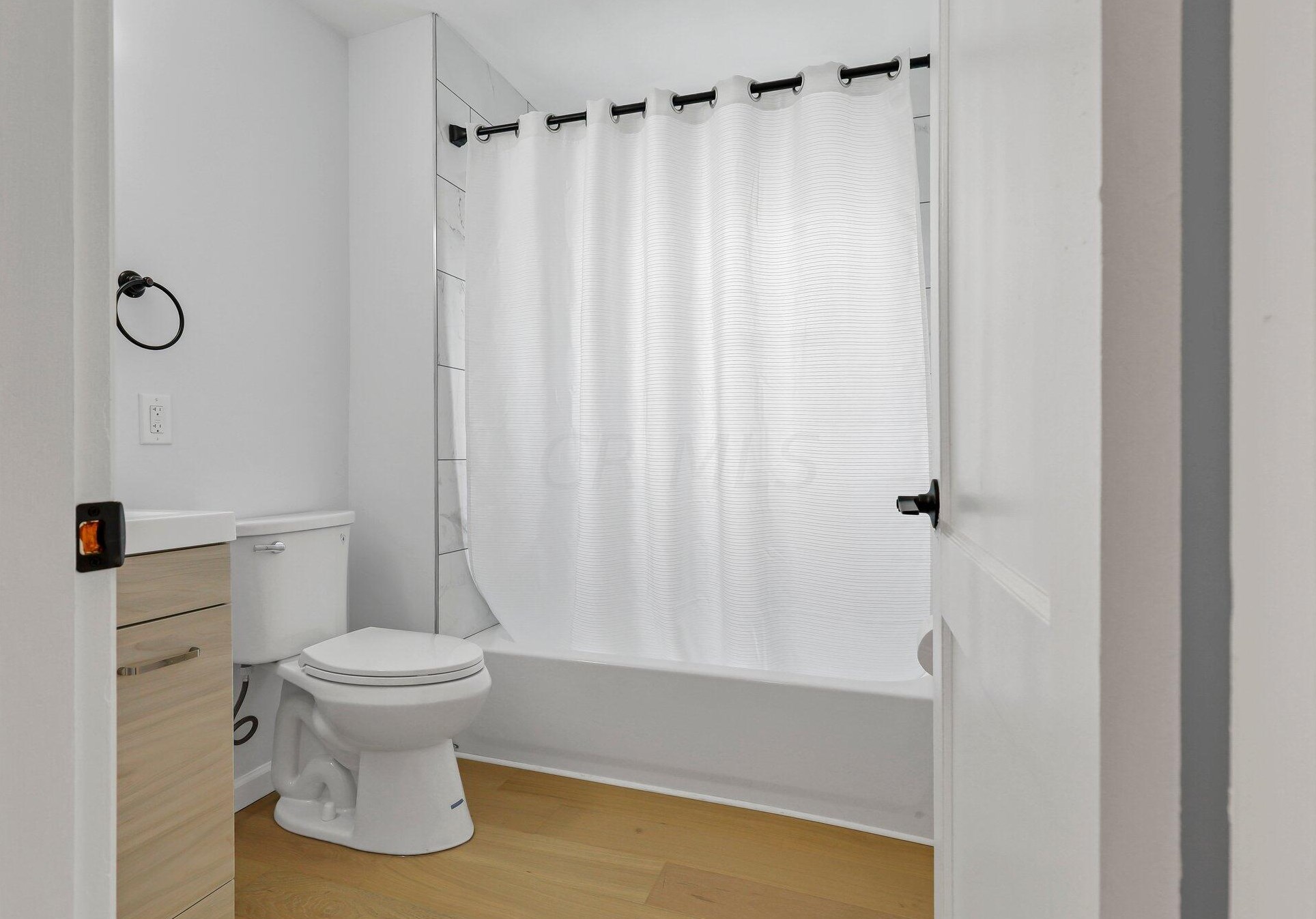 199 Hague Ave, Columbus OH  43204-2611 exterior