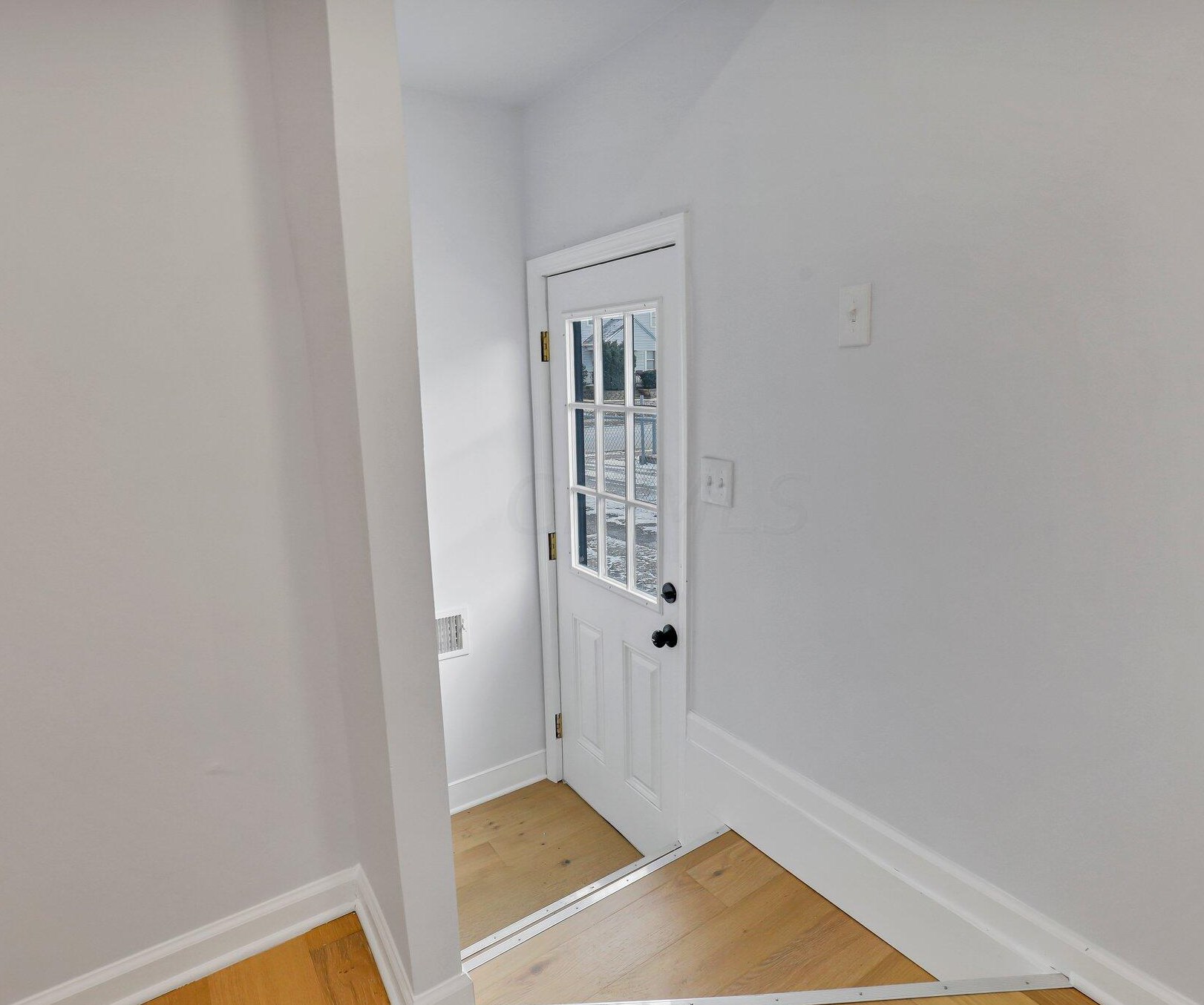 199 Hague Ave, Columbus OH  43204-2611 exterior