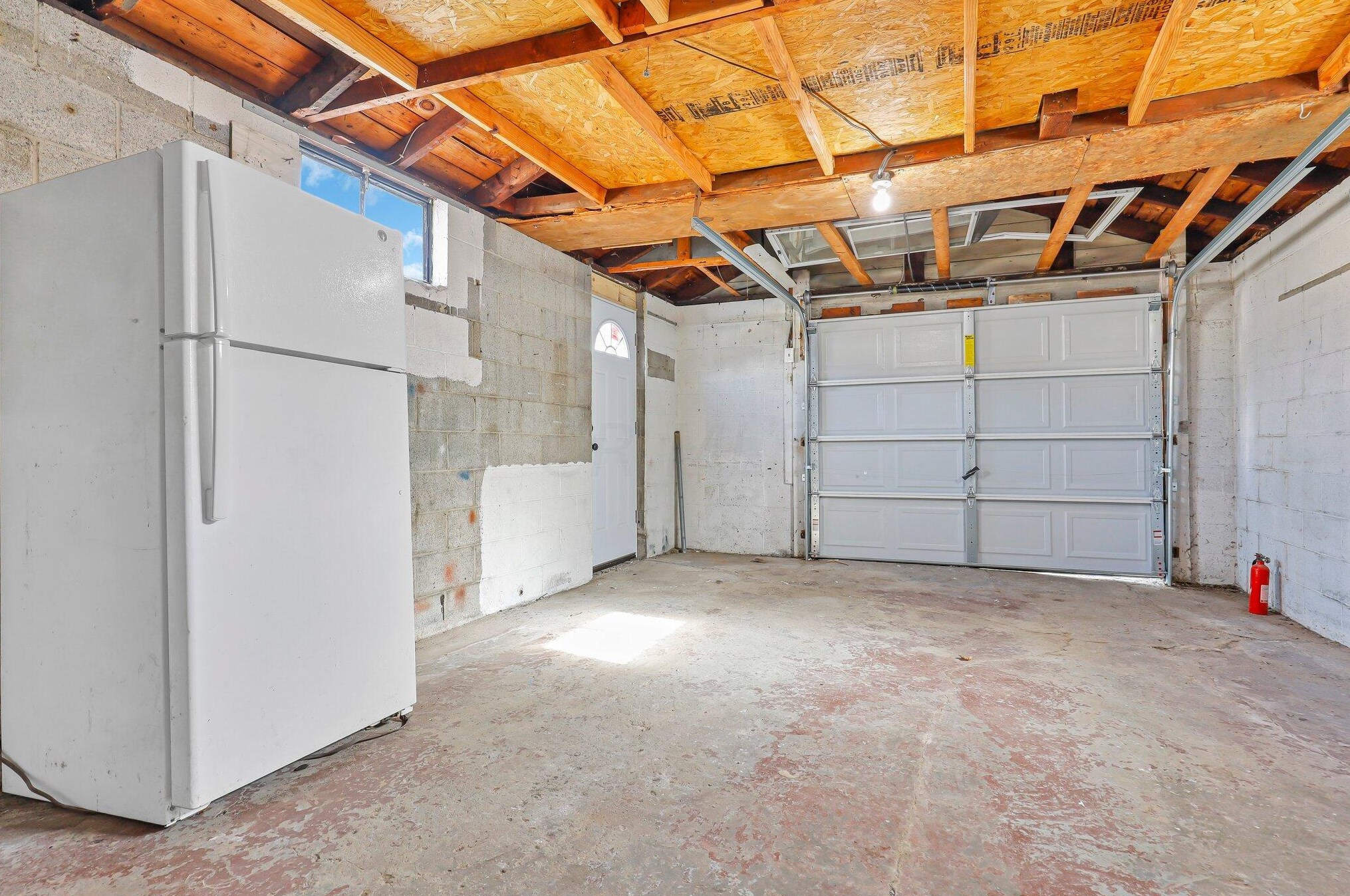 199 Hague Ave, Columbus OH  43204-2611 exterior