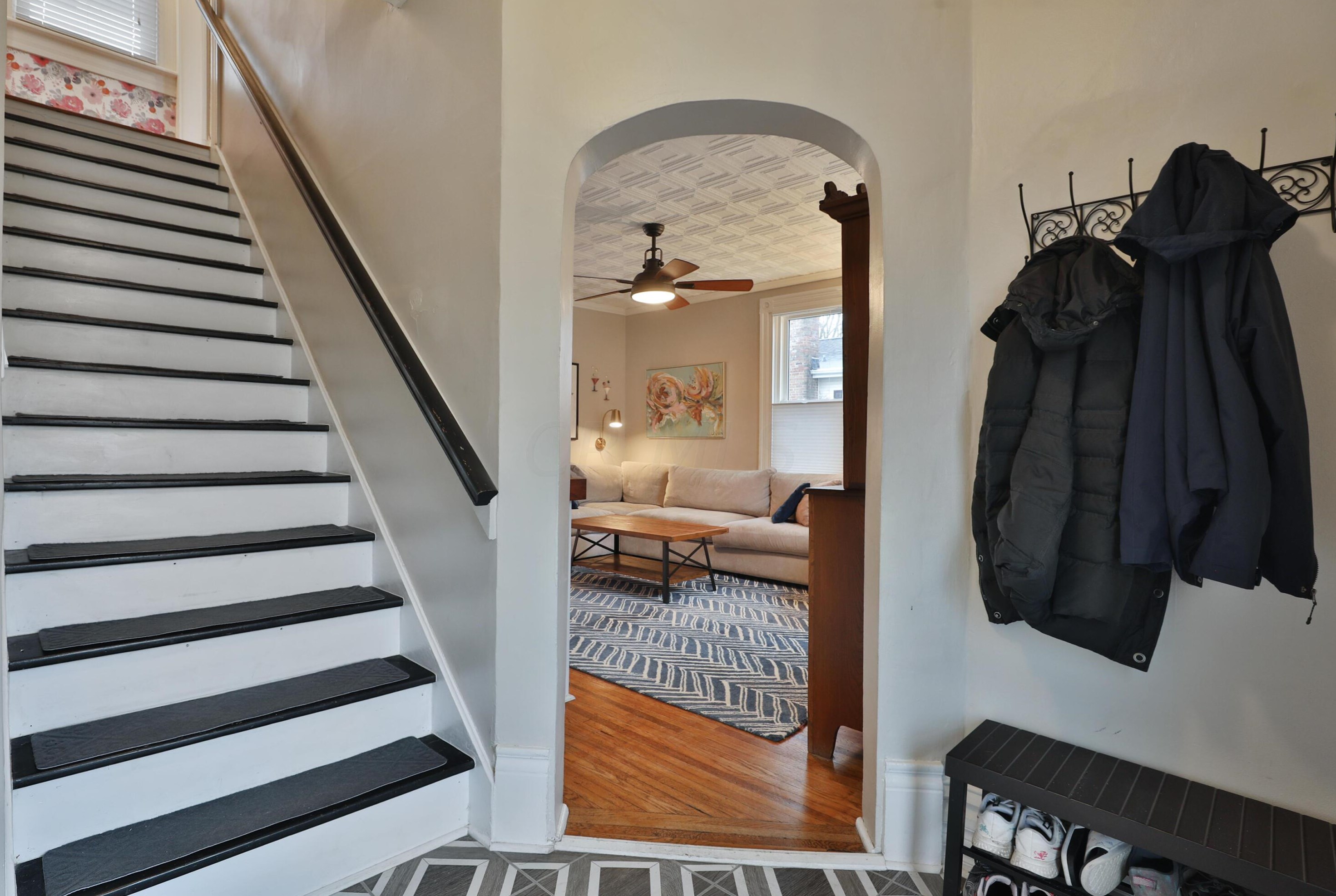 184 Dublin Granville Rd, Columbus OH  43085-3120 exterior