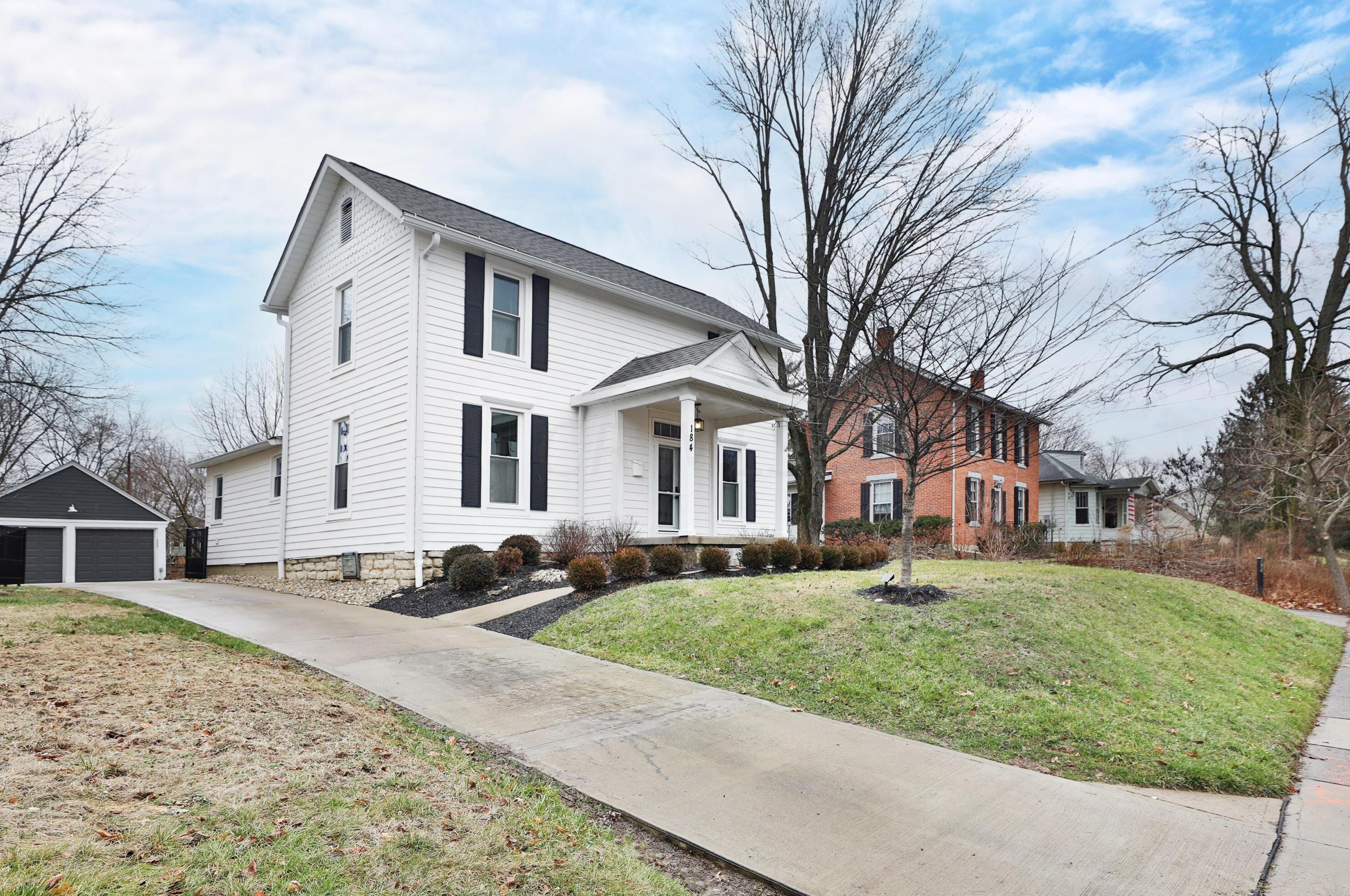 184 E Dublin Granville Rd, Sharon Township, OH 43085