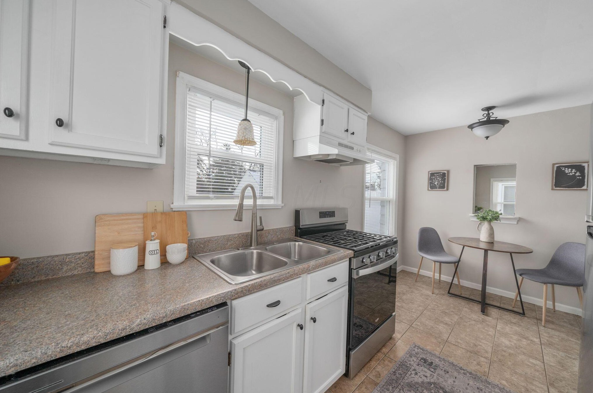 517 Beechwold Blvd, Columbus OH  43214-1803 exterior