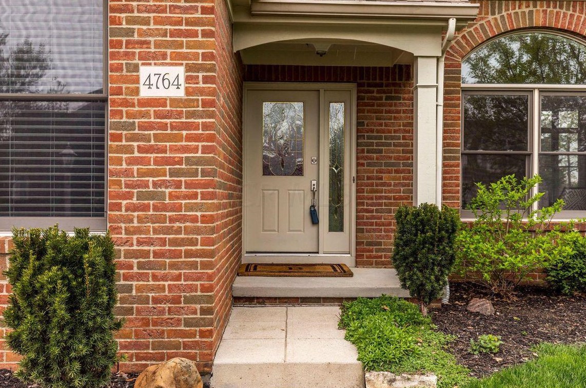 4764 Brittonhurst Dr, Hilliard, OH 43026-8683