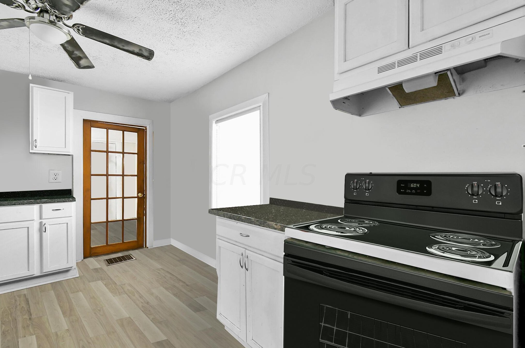 3093 Grasmere Ave, Columbus OH  43224-4112 exterior