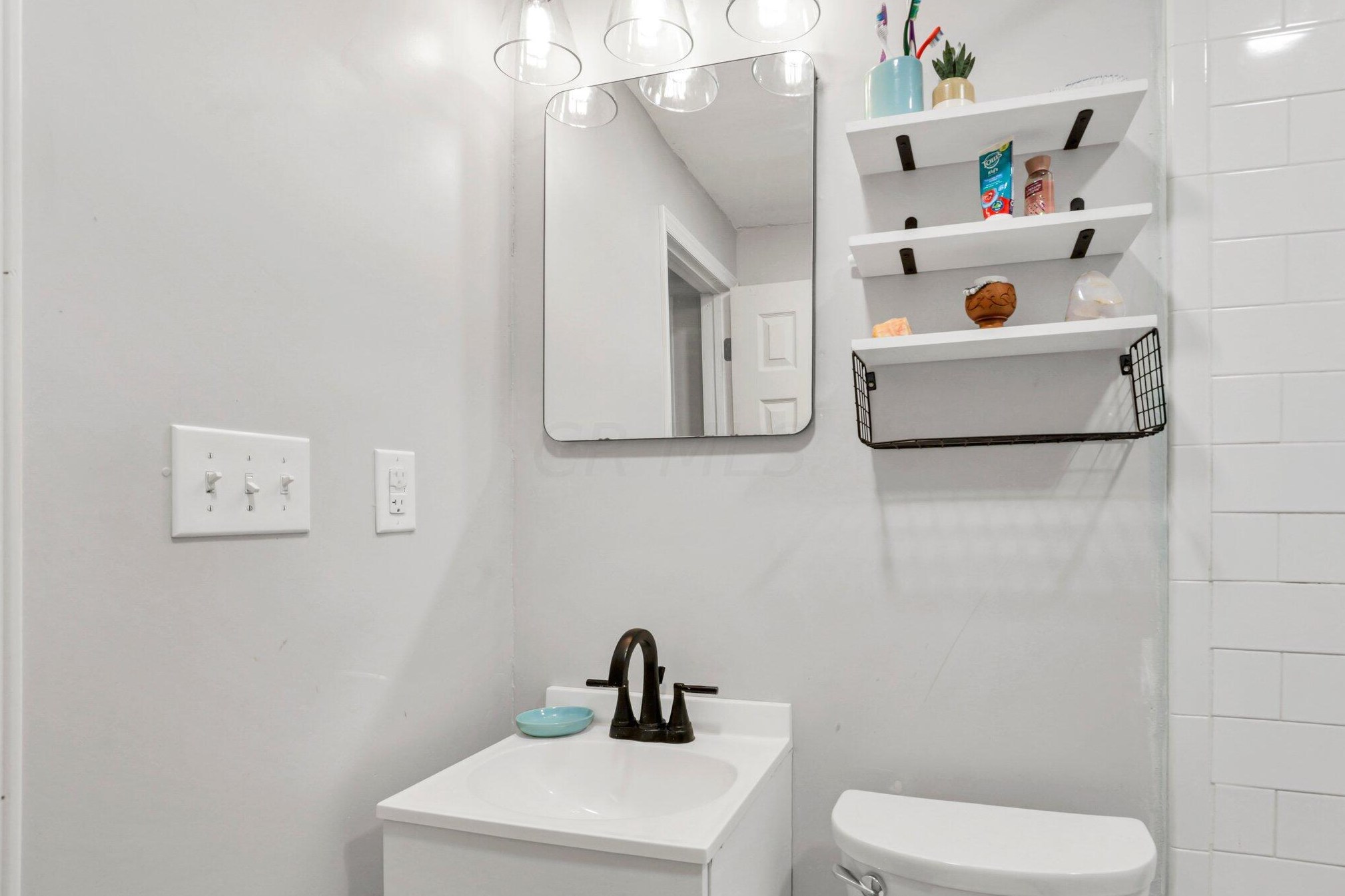 713 Brannon Dr, Lancaster OH  43130-2364 exterior