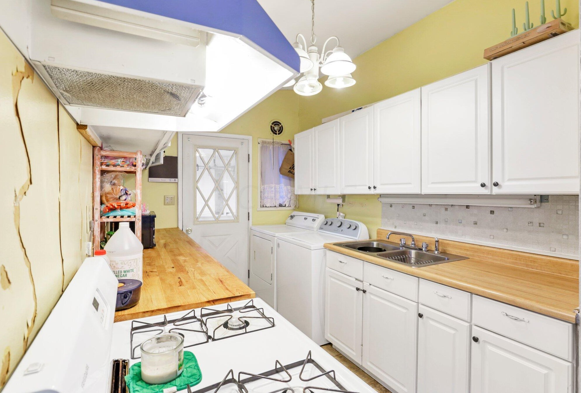 713 Brannon Dr, Lancaster OH  43130-2364 exterior