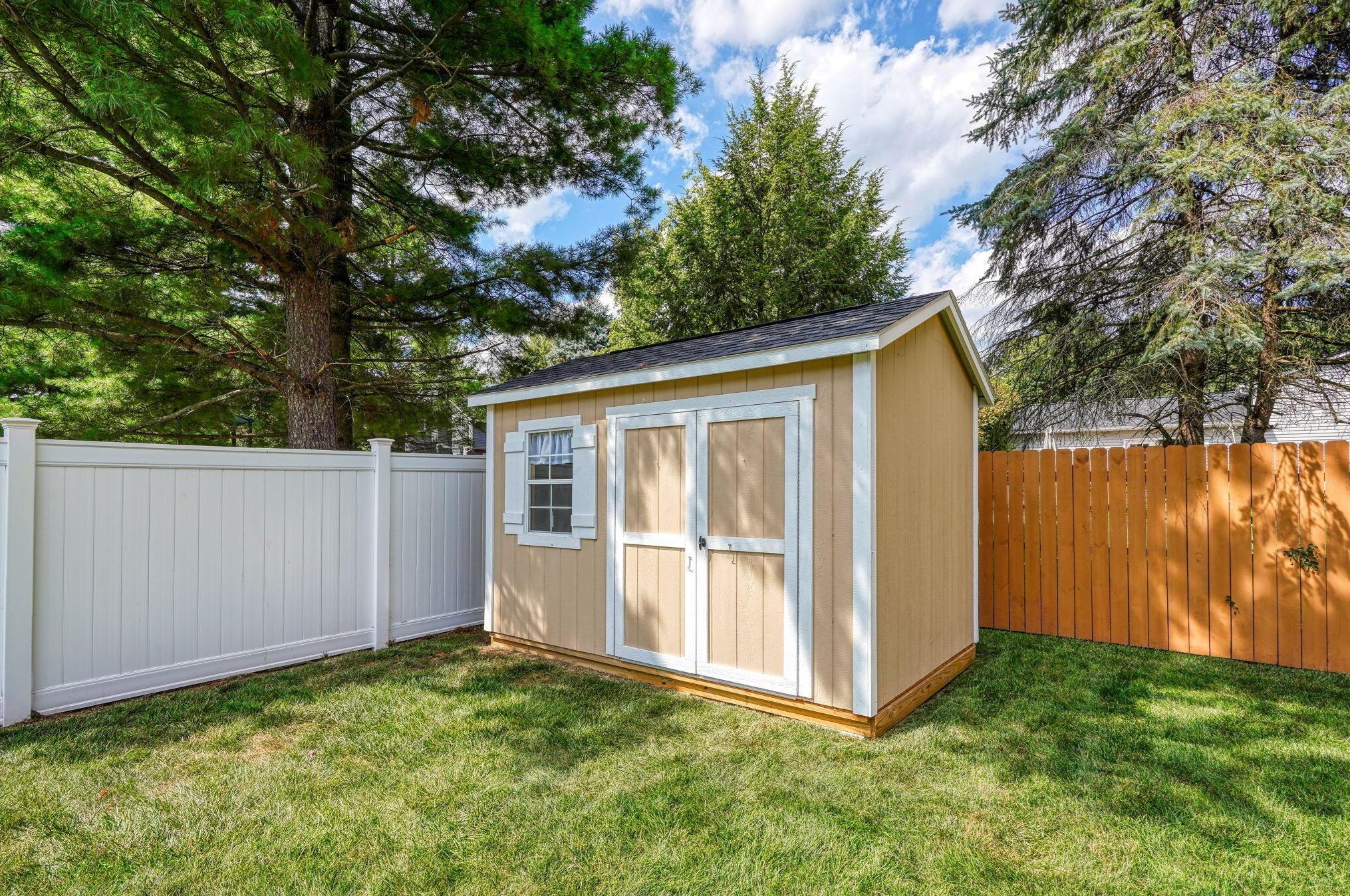 5124 Locust Post Ln, Columbus OH 43230-1587 exterior