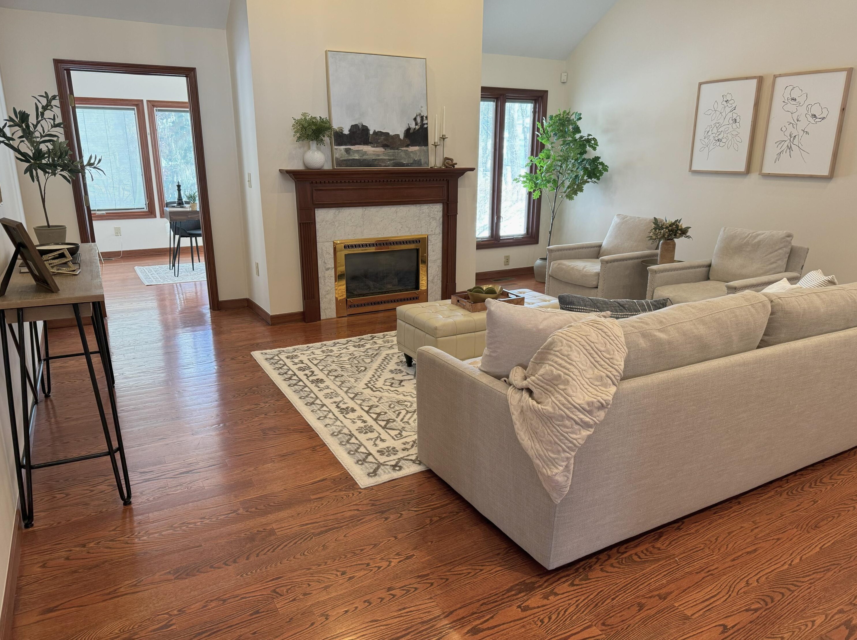 516 Woodview Rd, Westerville OH  43081-3064 exterior