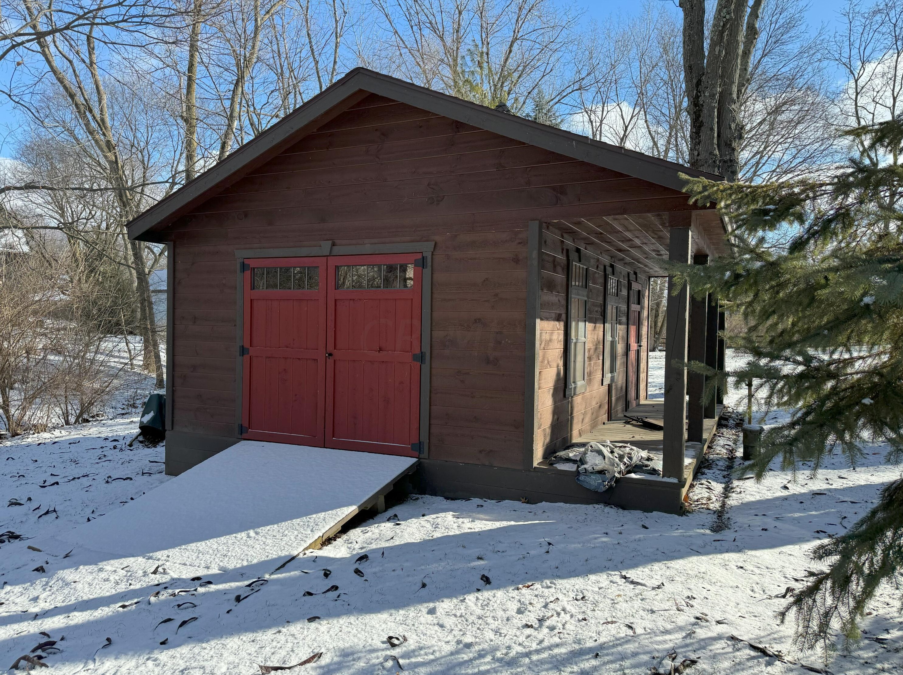 516 Woodview Rd, Westerville OH  43081-3064 exterior