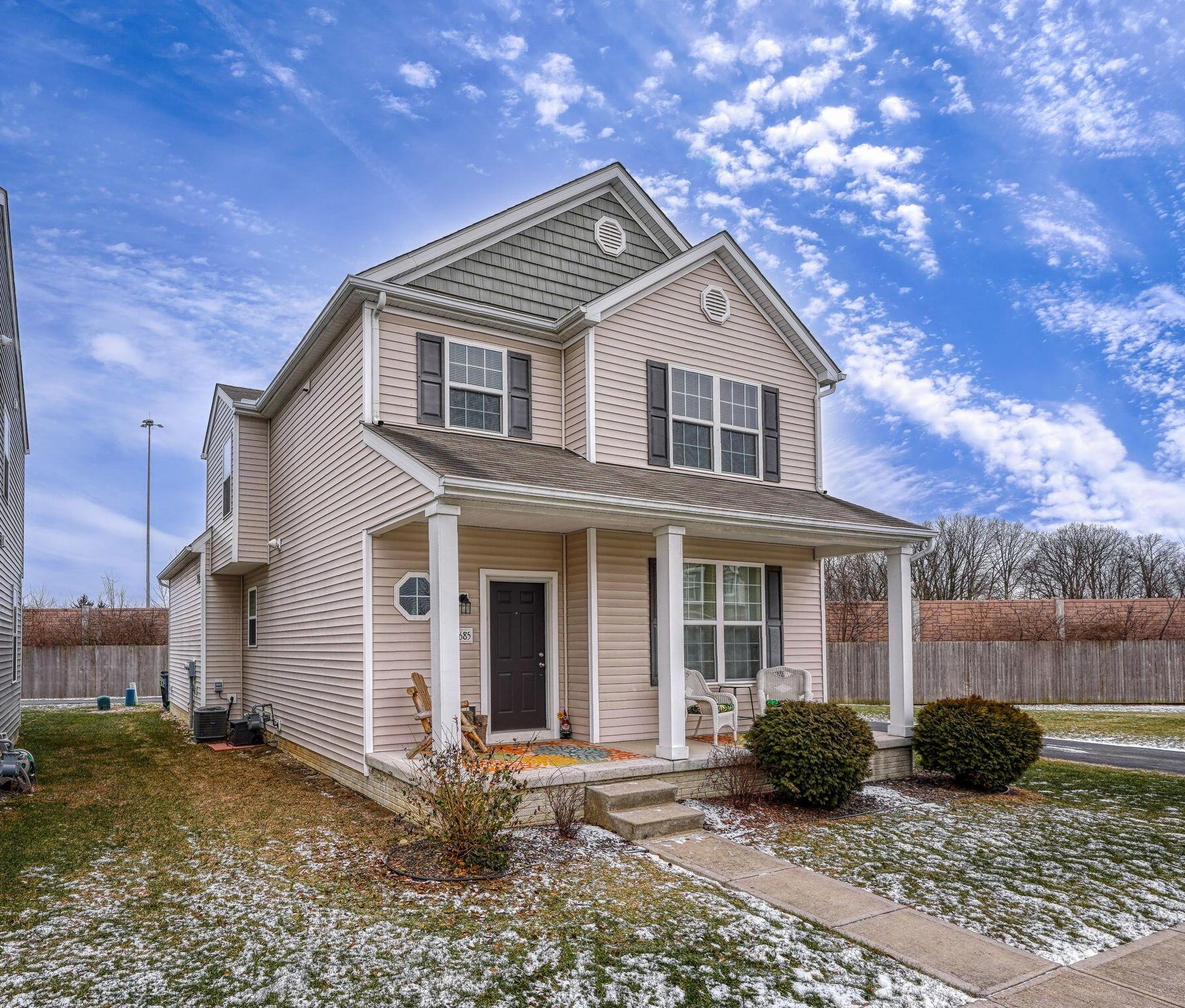 5685 Alliance Way, Columbus OH 43228-8948 exterior