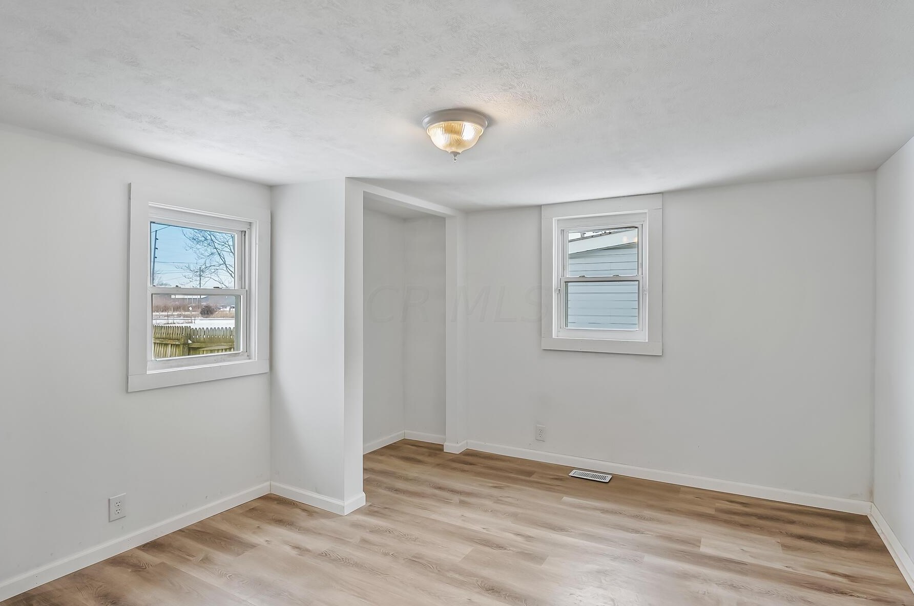 389 Fahey St, Marion OH  43302-2221 exterior