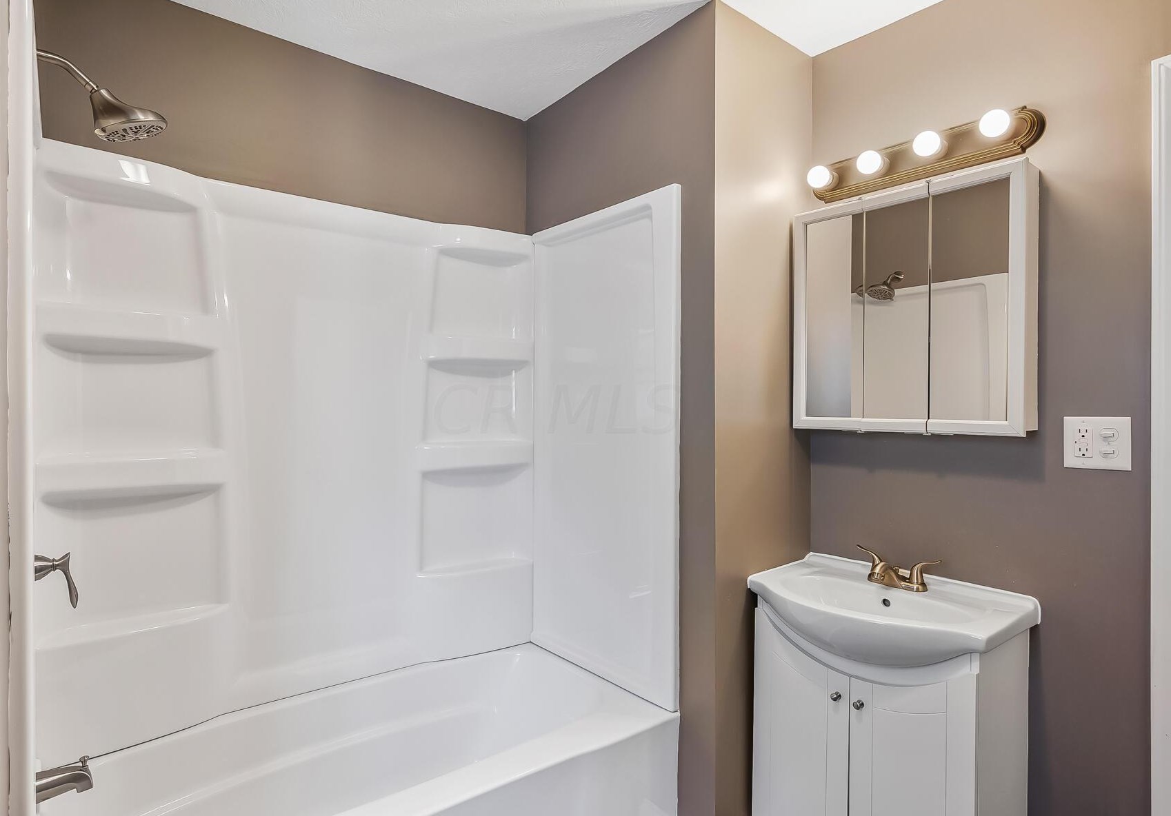 389 Fahey St, Marion OH  43302-2221 exterior