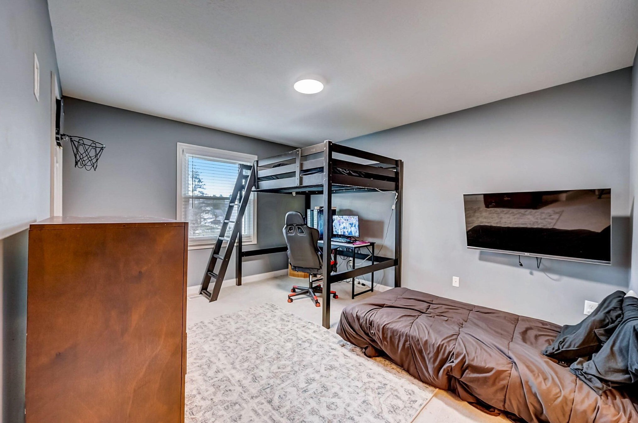 13201 Silver Brook Dr, Pickerington OH  43147-8145 exterior