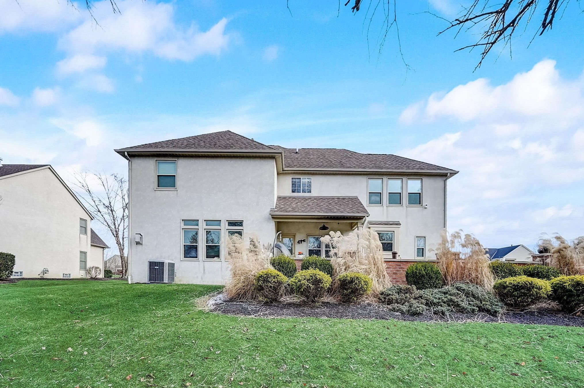 13201 Silver Brook Dr, Pickerington OH  43147-8145 exterior