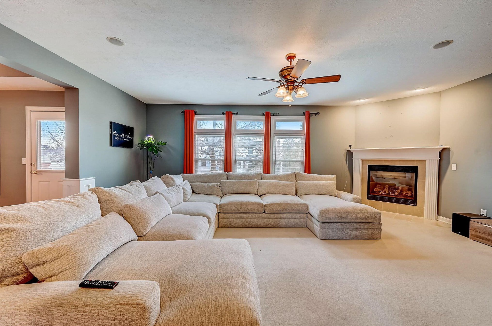 13201 Silver Brook Dr, Pickerington OH  43147-8145 exterior