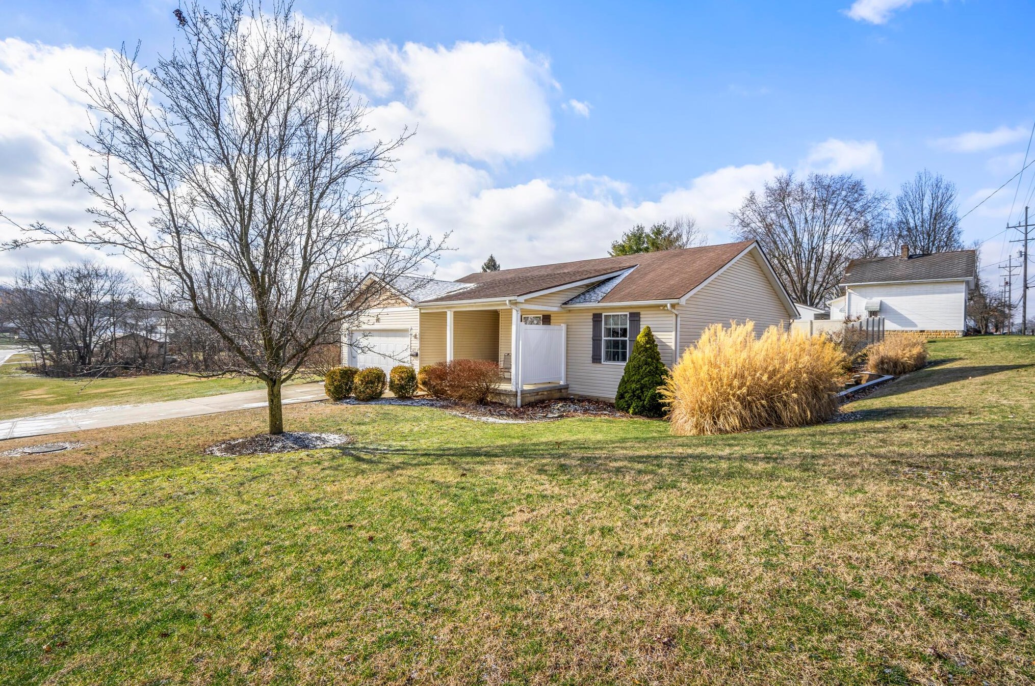 657 Shasta Dr, Lancaster, OH 43130