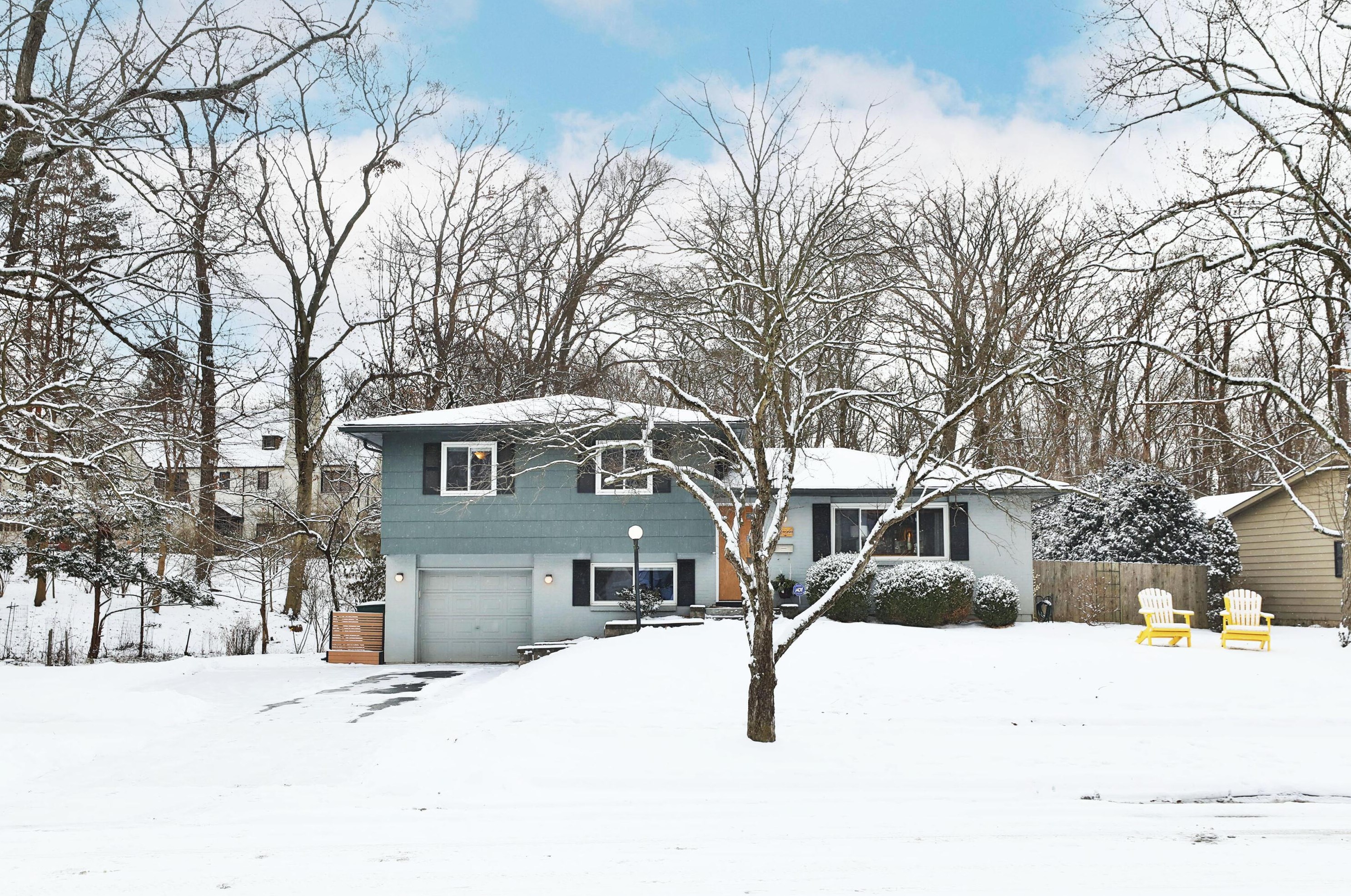 5324 Woodglen Rd, Columbus, OH 43214-1328