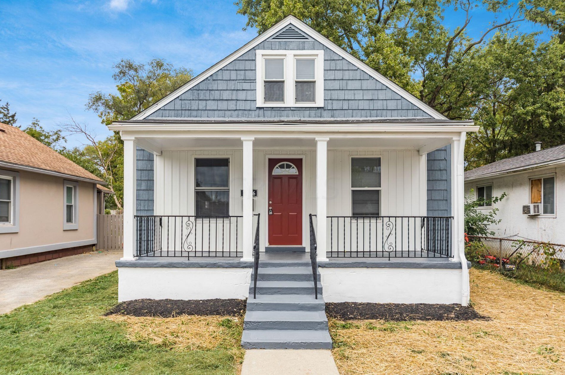 1166 Minnesota Ave, Columbus OH  43211-1319 exterior