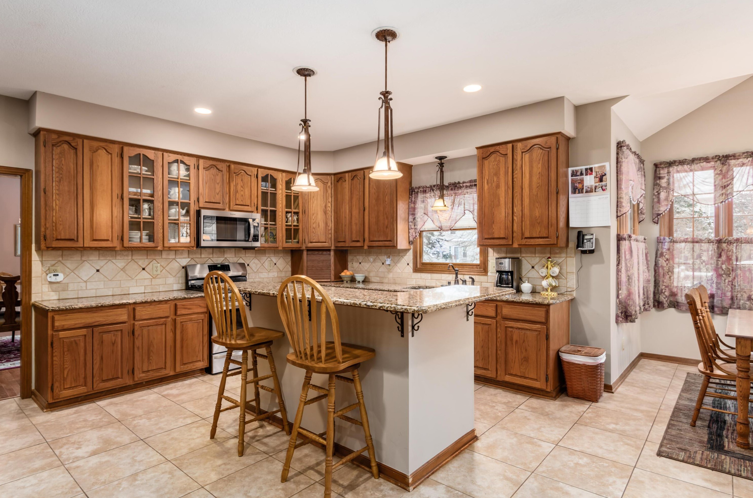 359 Windcroft Dr, Westerville OH  43082-6219 exterior