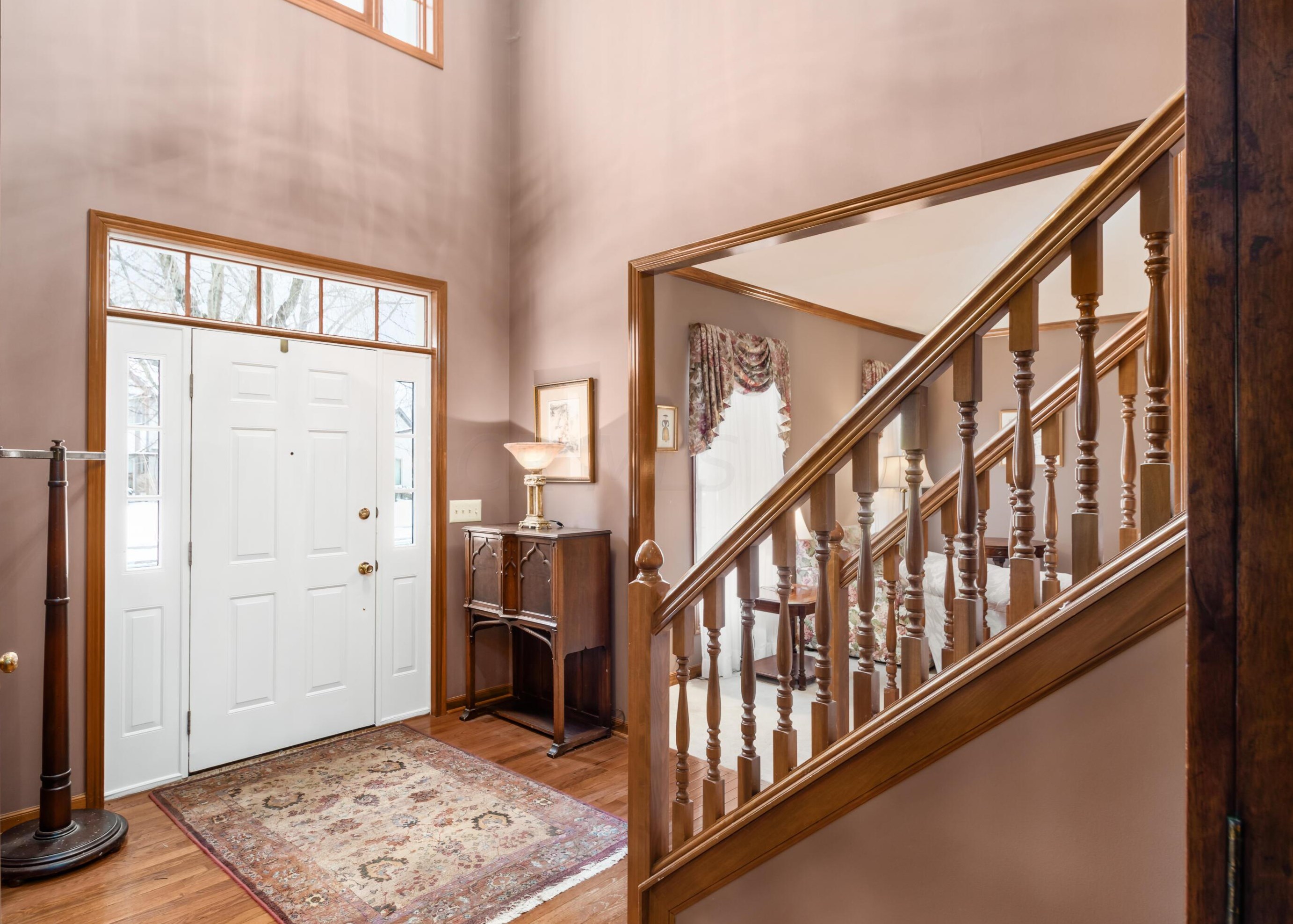 359 Windcroft Dr, Westerville OH  43082-6219 exterior