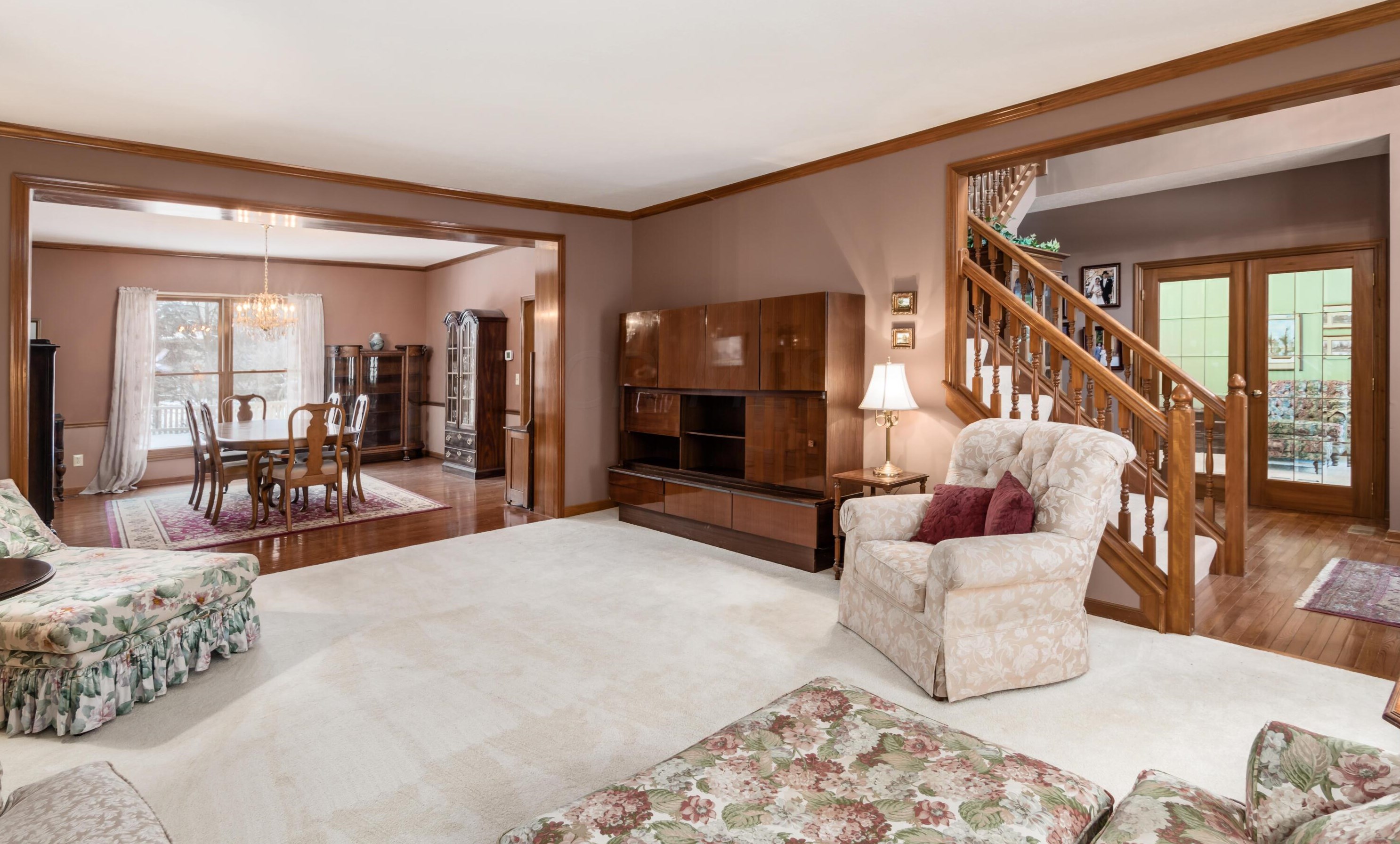 359 Windcroft Dr, Westerville OH  43082-6219 exterior