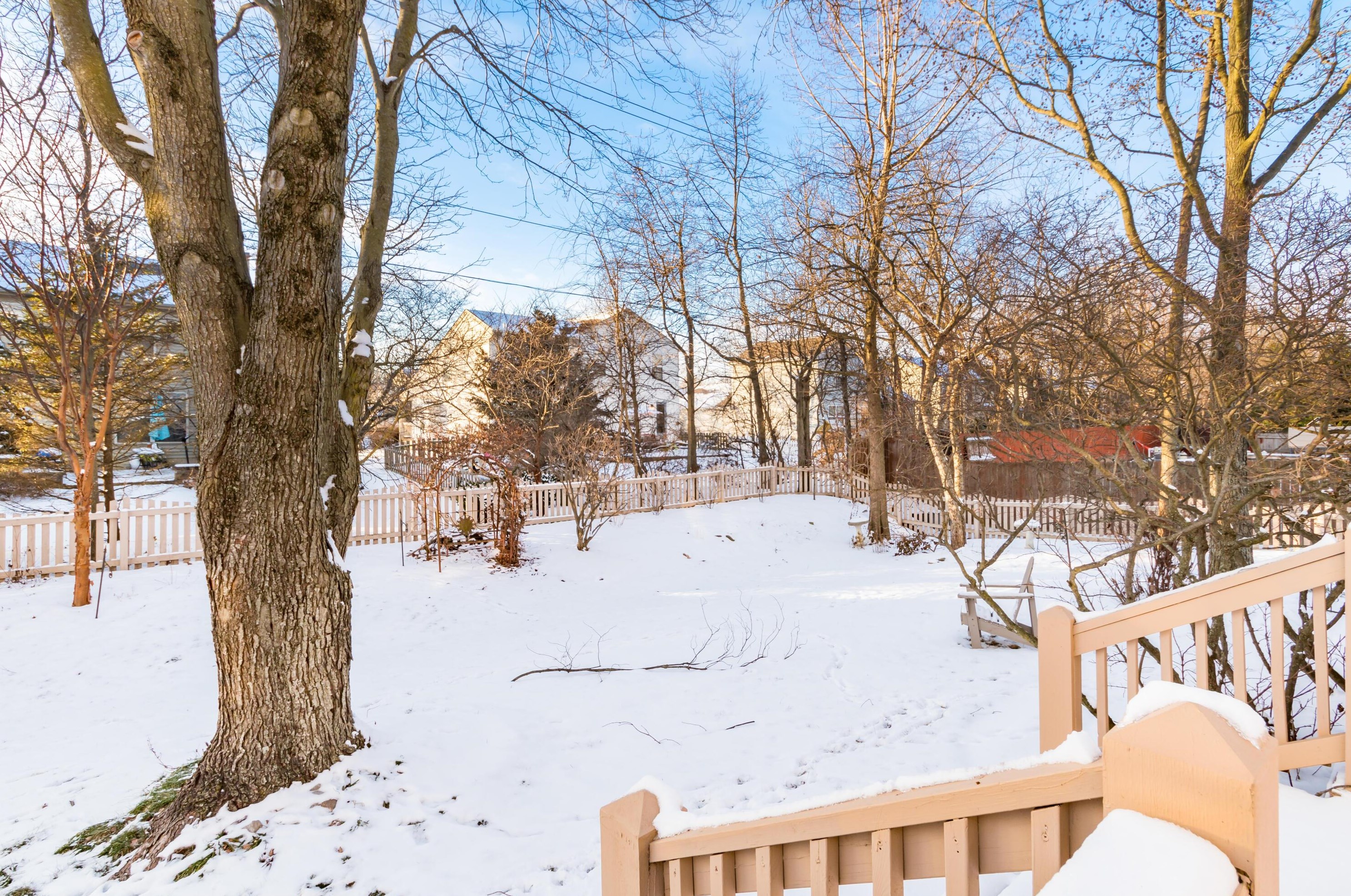 359 Windcroft Dr, Westerville OH  43082-6219 exterior