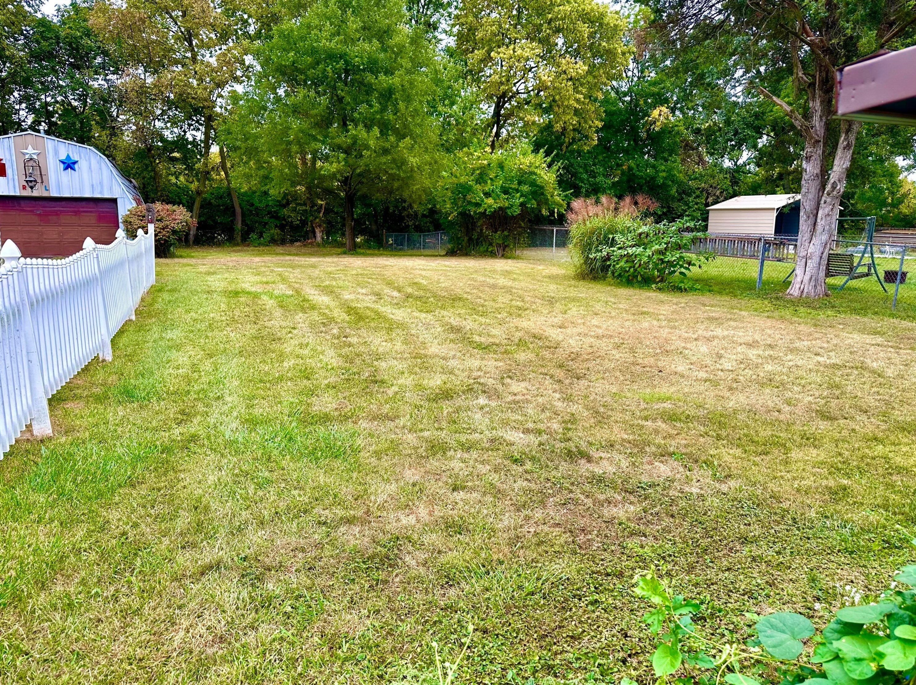 1288 Hart Rd, Columbus OH 43223-3324 exterior