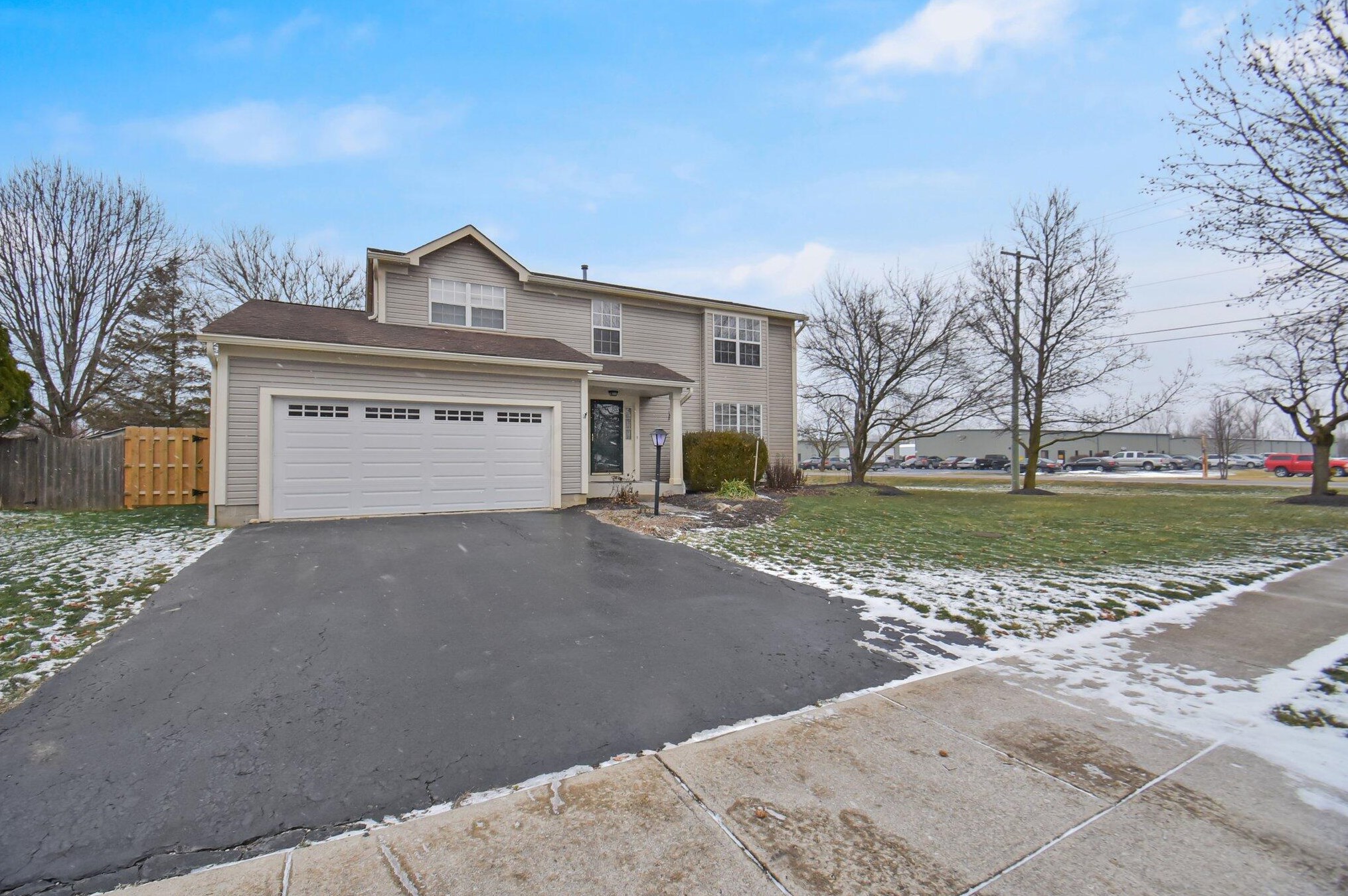 3431 Reed Point Dr, Hilliard, OH 43026-1558