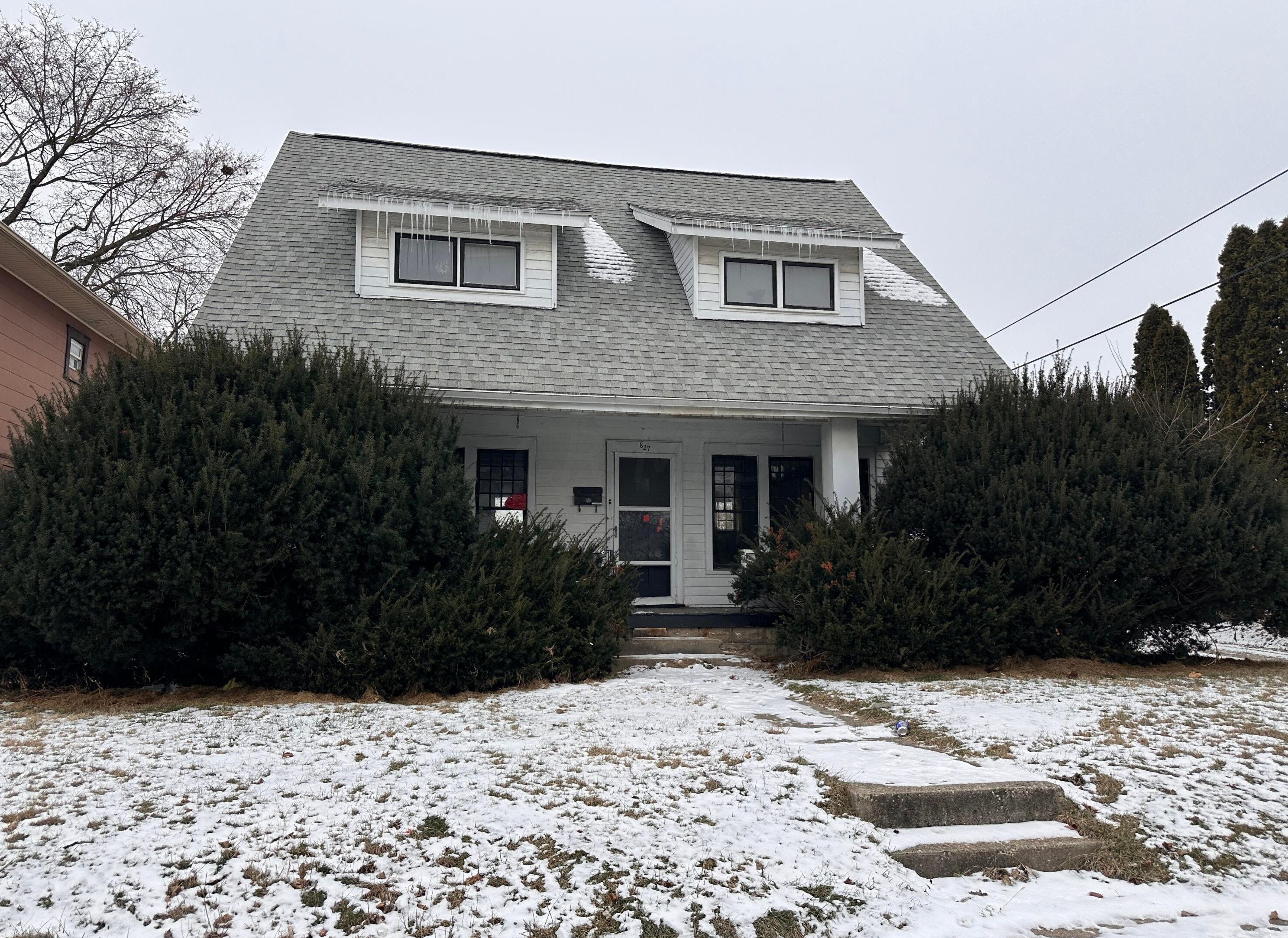 827 Olive St, Springfield, OH 45503