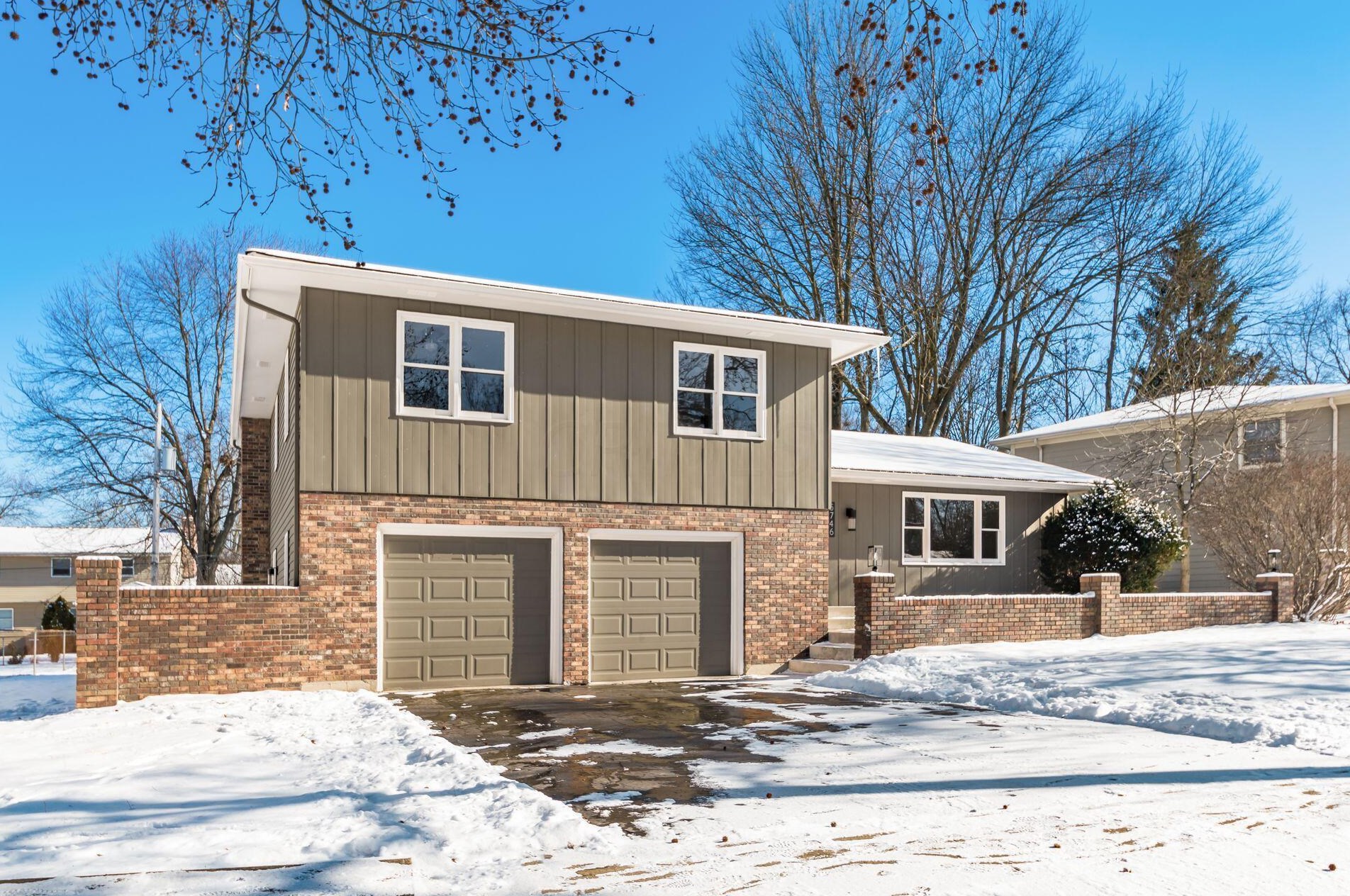 5746 Aspendale Dr, Columbus, OH 43235-7505
