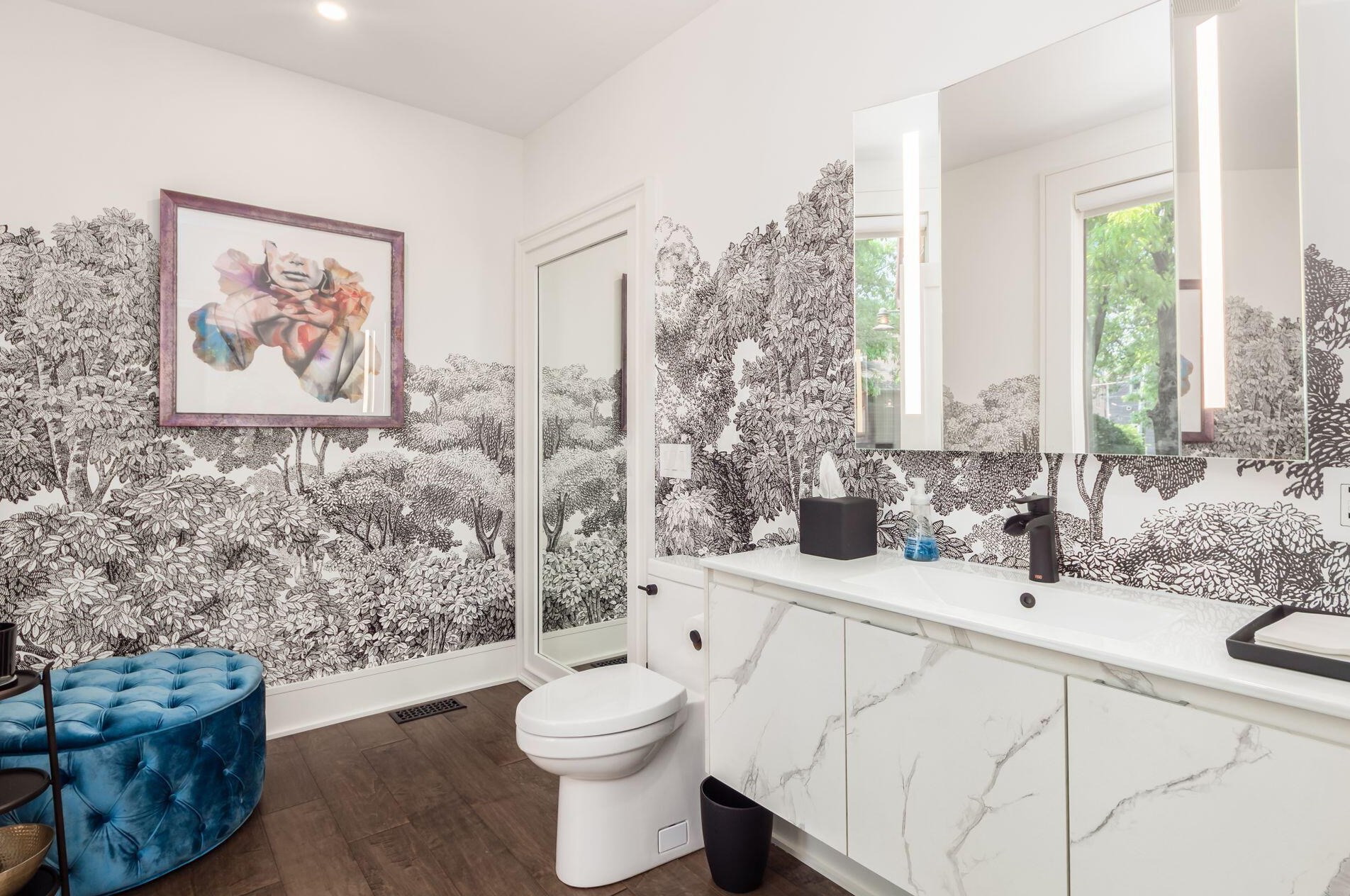 754 Neil Ave, Columbus OH 43201-2321 exterior