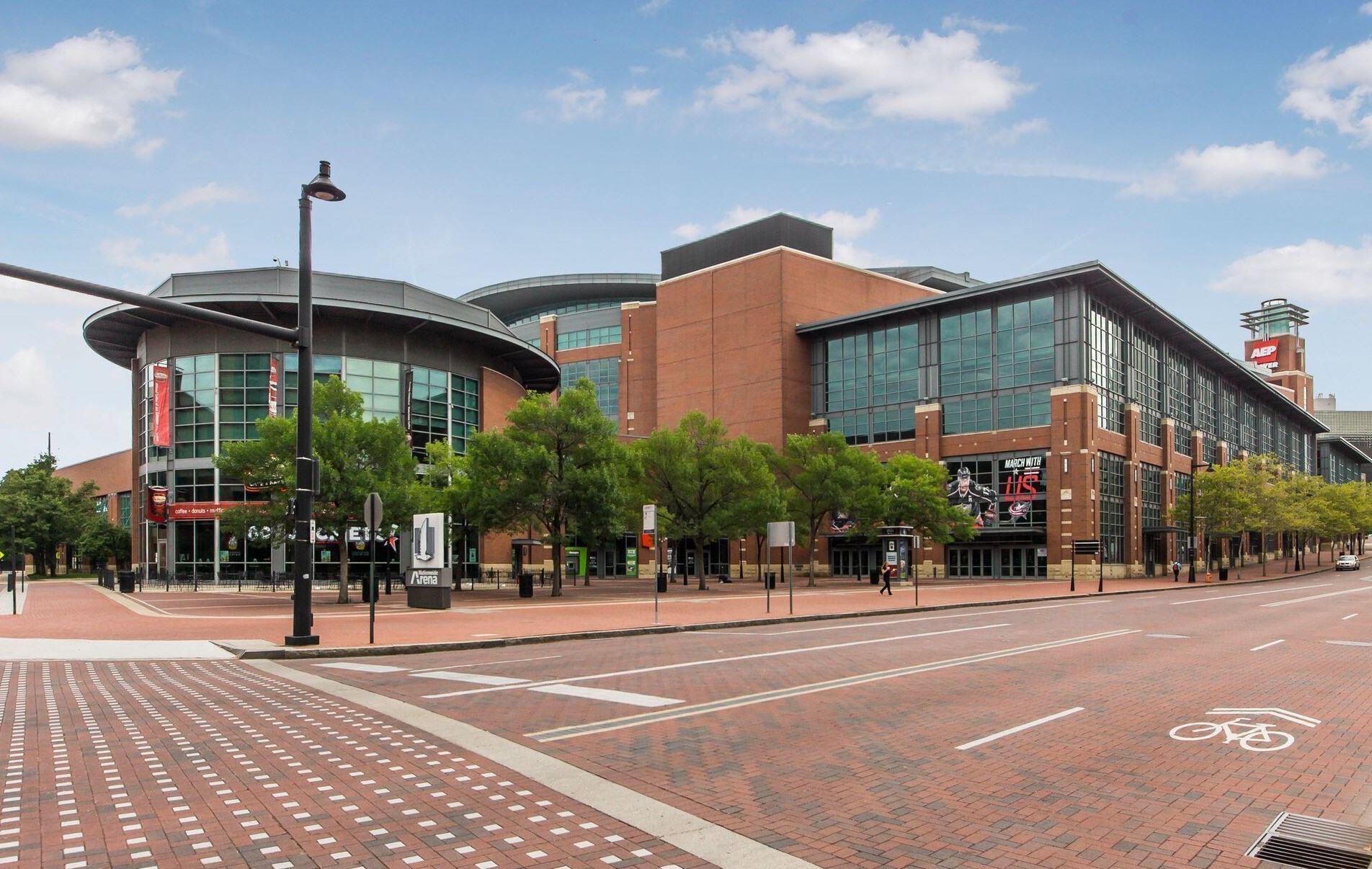 250 Spring St, Columbus OH  43215-2626 exterior