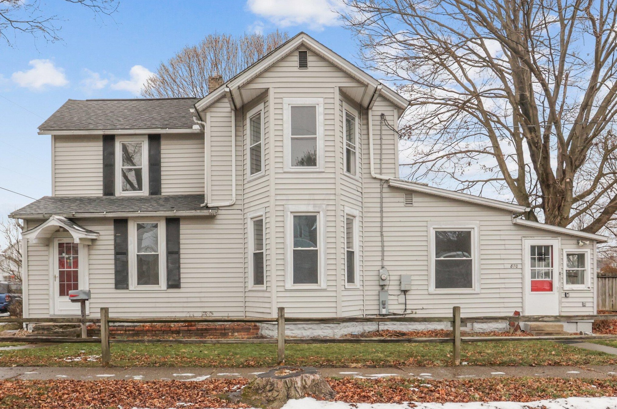 870 2nd St, Lancaster, OH 43130