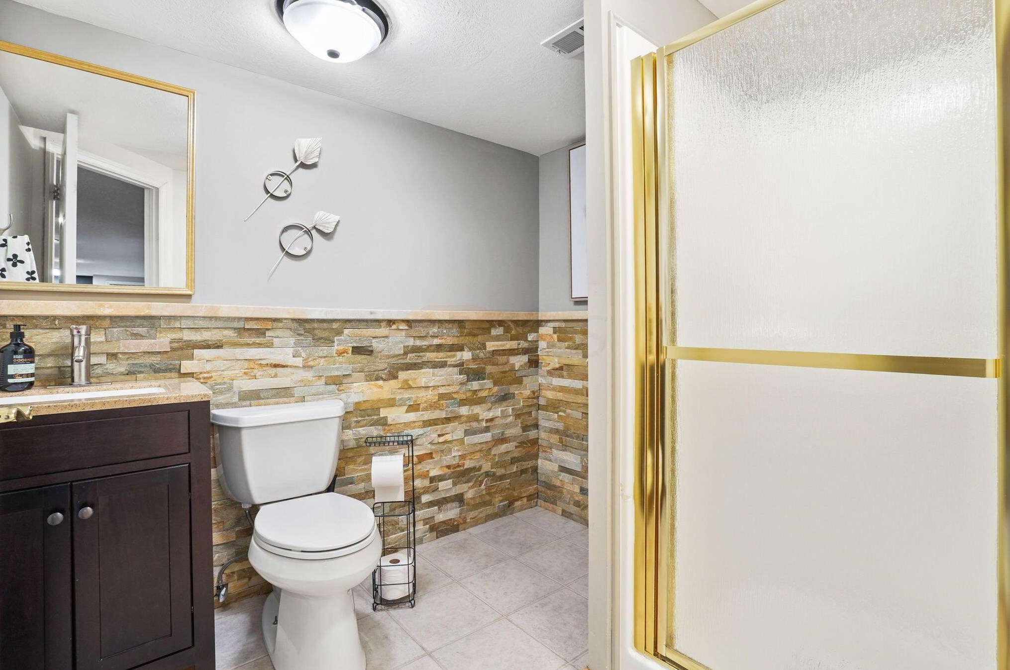 400 Bailey Pl, Columbus OH  43235-4632 exterior