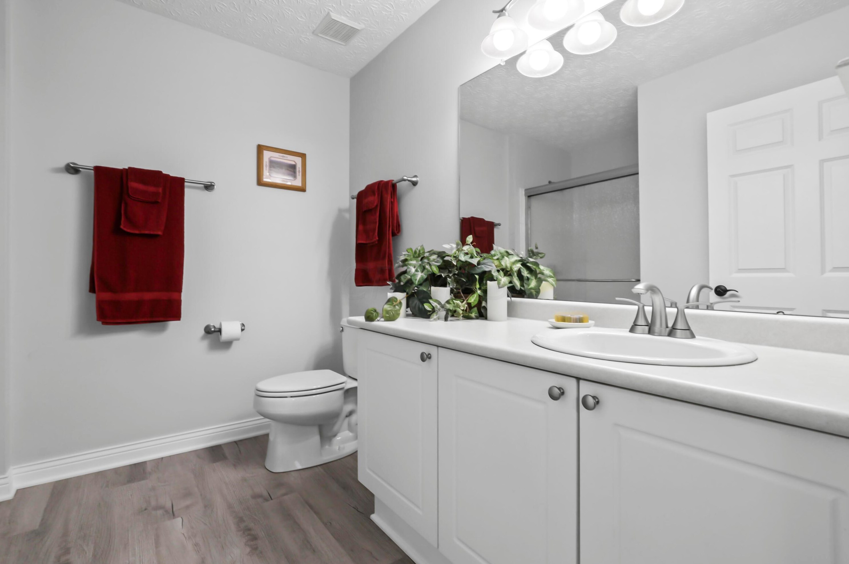 374 Crescent Ct, Westerville OH  43081-2664 exterior