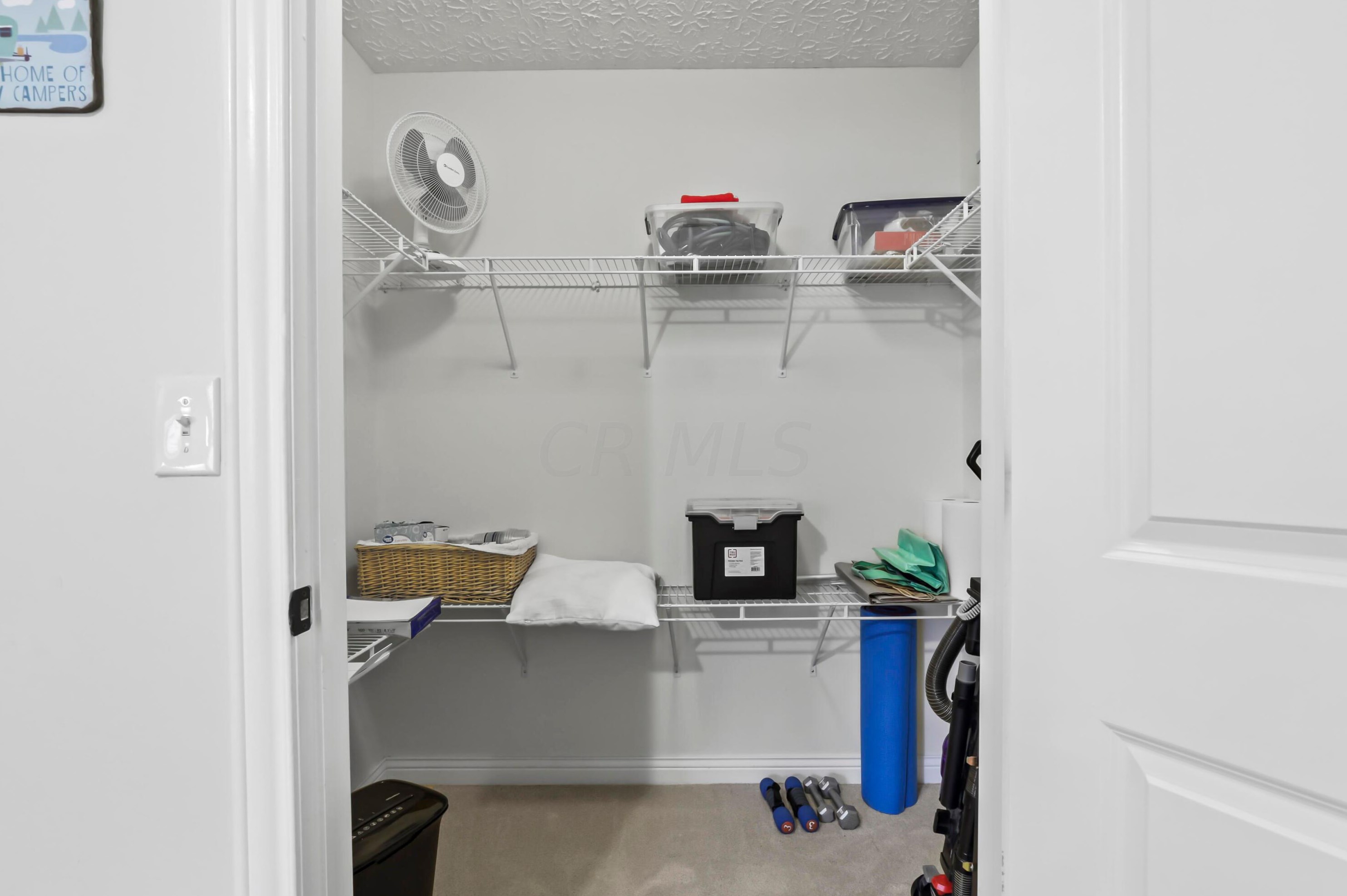 374 Crescent Ct, Westerville OH  43081-2664 exterior