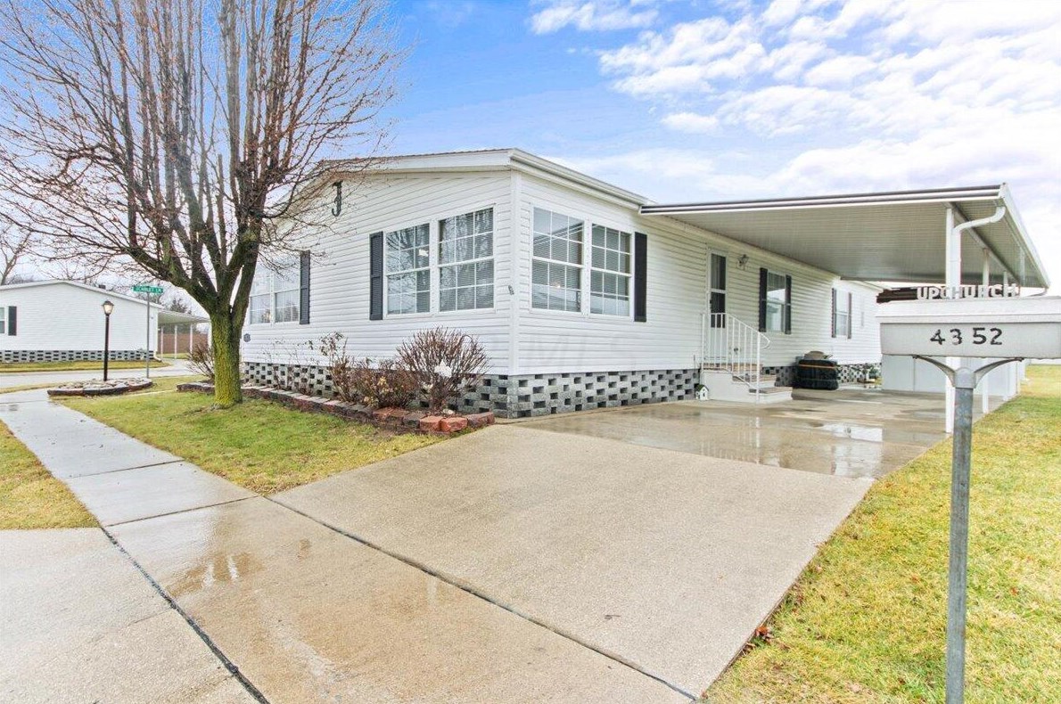 4352 Nevada Dr, Columbus, OH 43207-8708