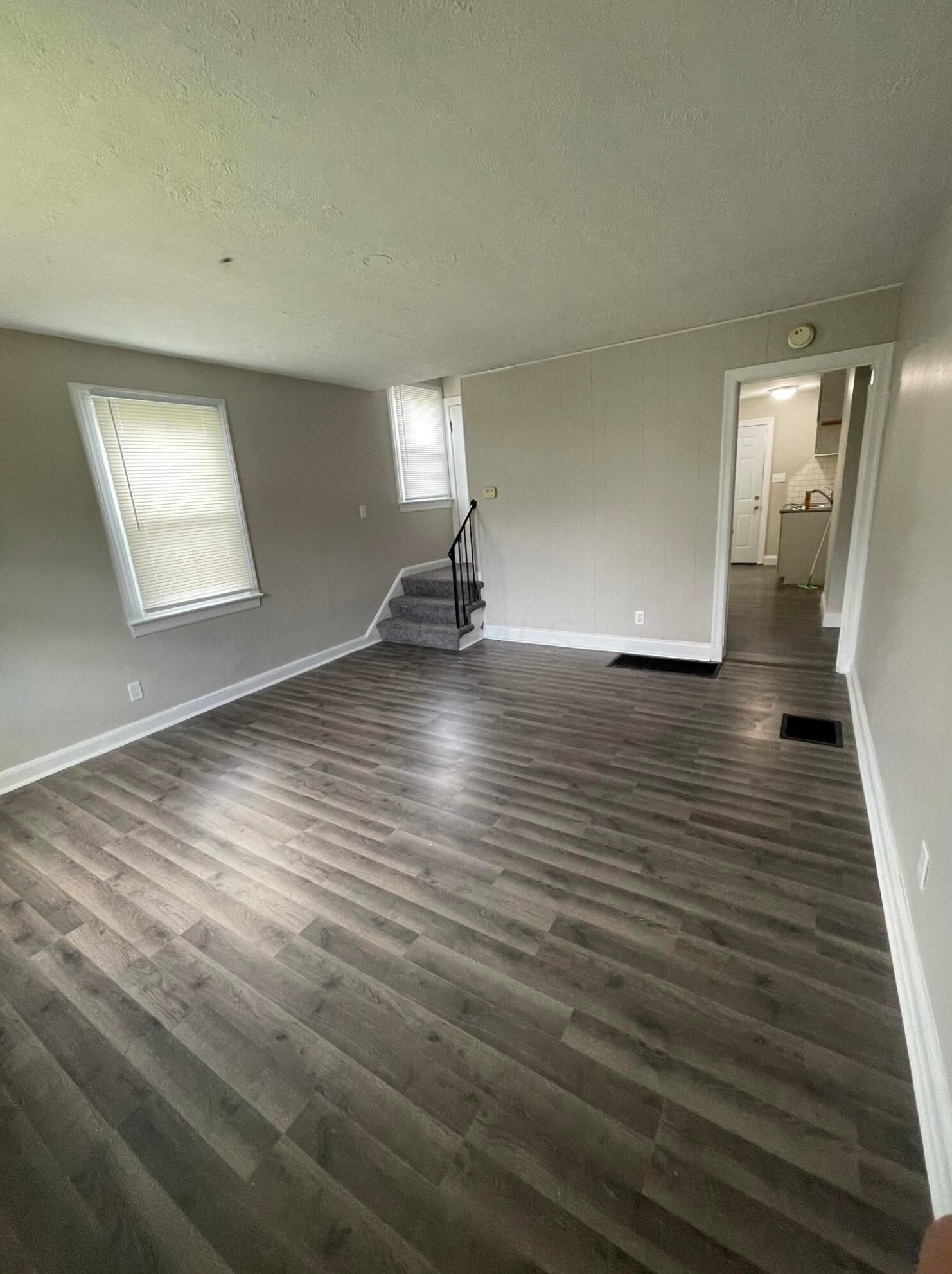 540 Wayne Ave, Columbus OH 43204-3154 exterior