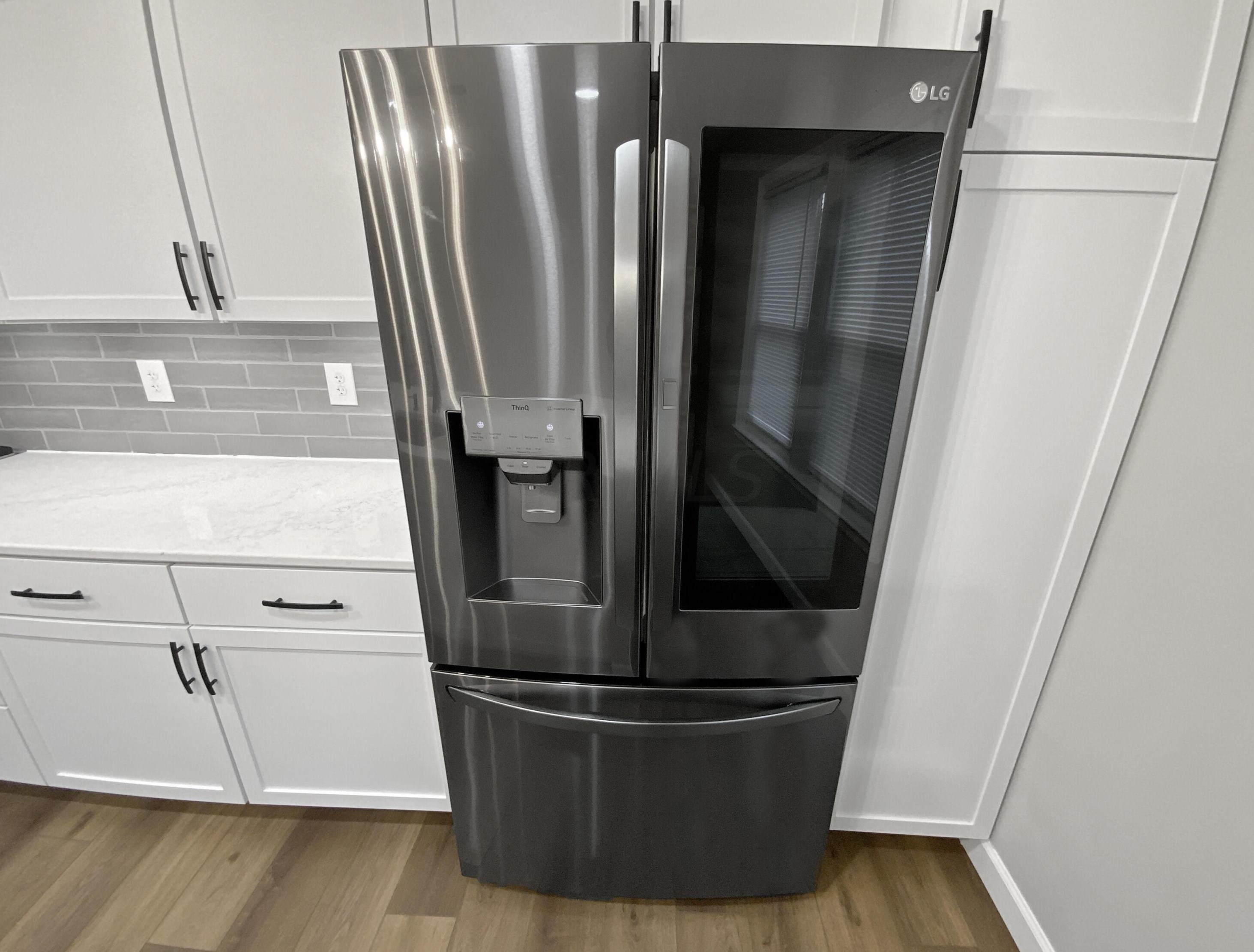 484 Royal Forest Blvd, Columbus OH  43214-1810 exterior